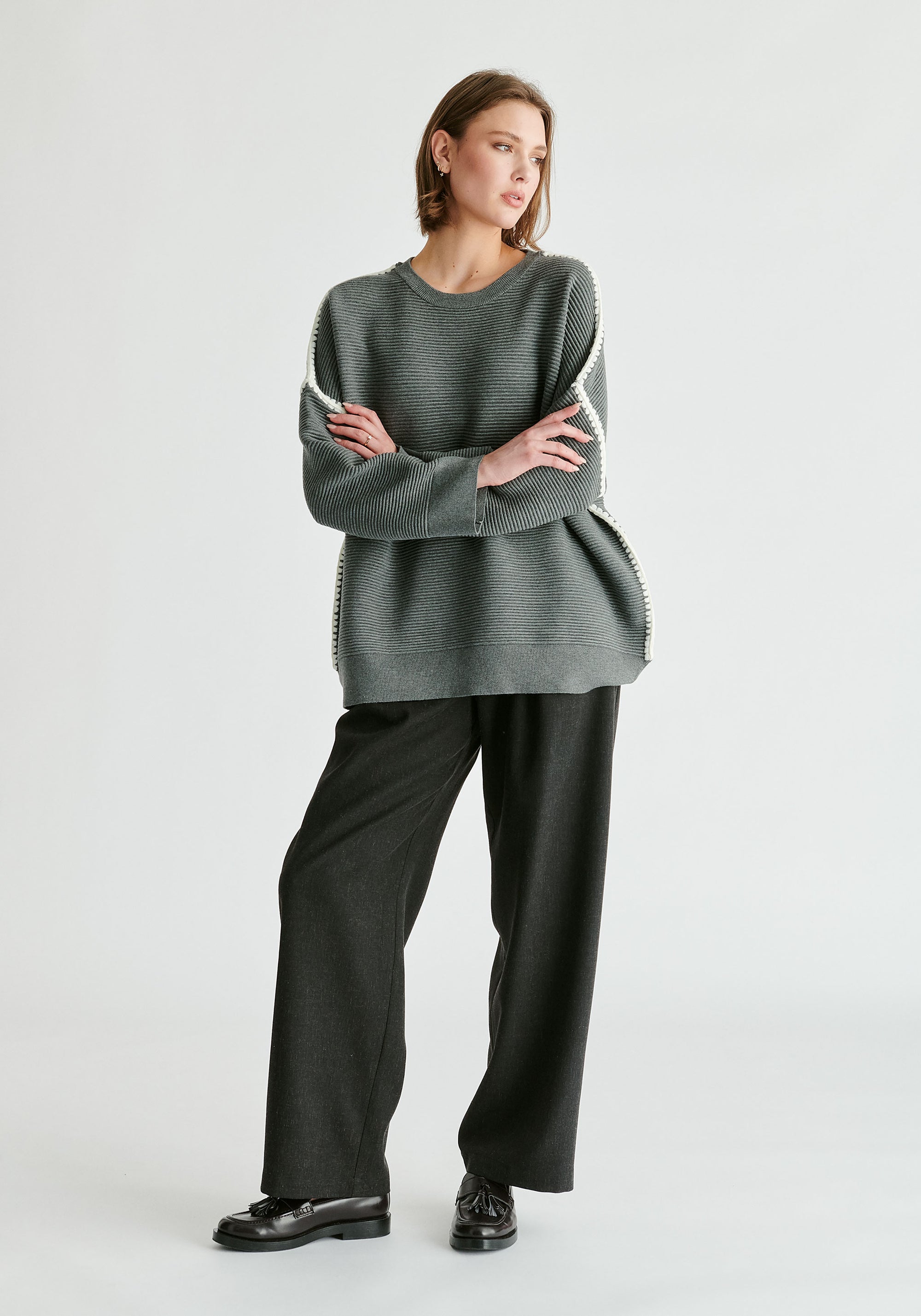 Ribbed Jumper with Contrasting Embroidery in Grey Front