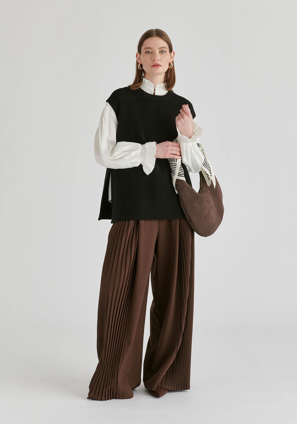 Side Slit Sleeveless Ribbed Jumper in Black Front