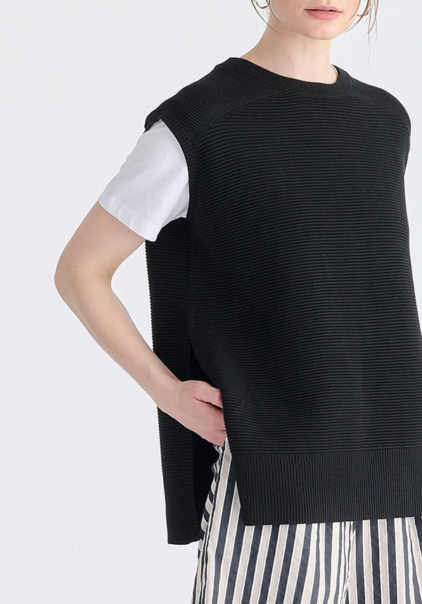 Side Slit Sleeveless Ribbed jumper in Black Closeup