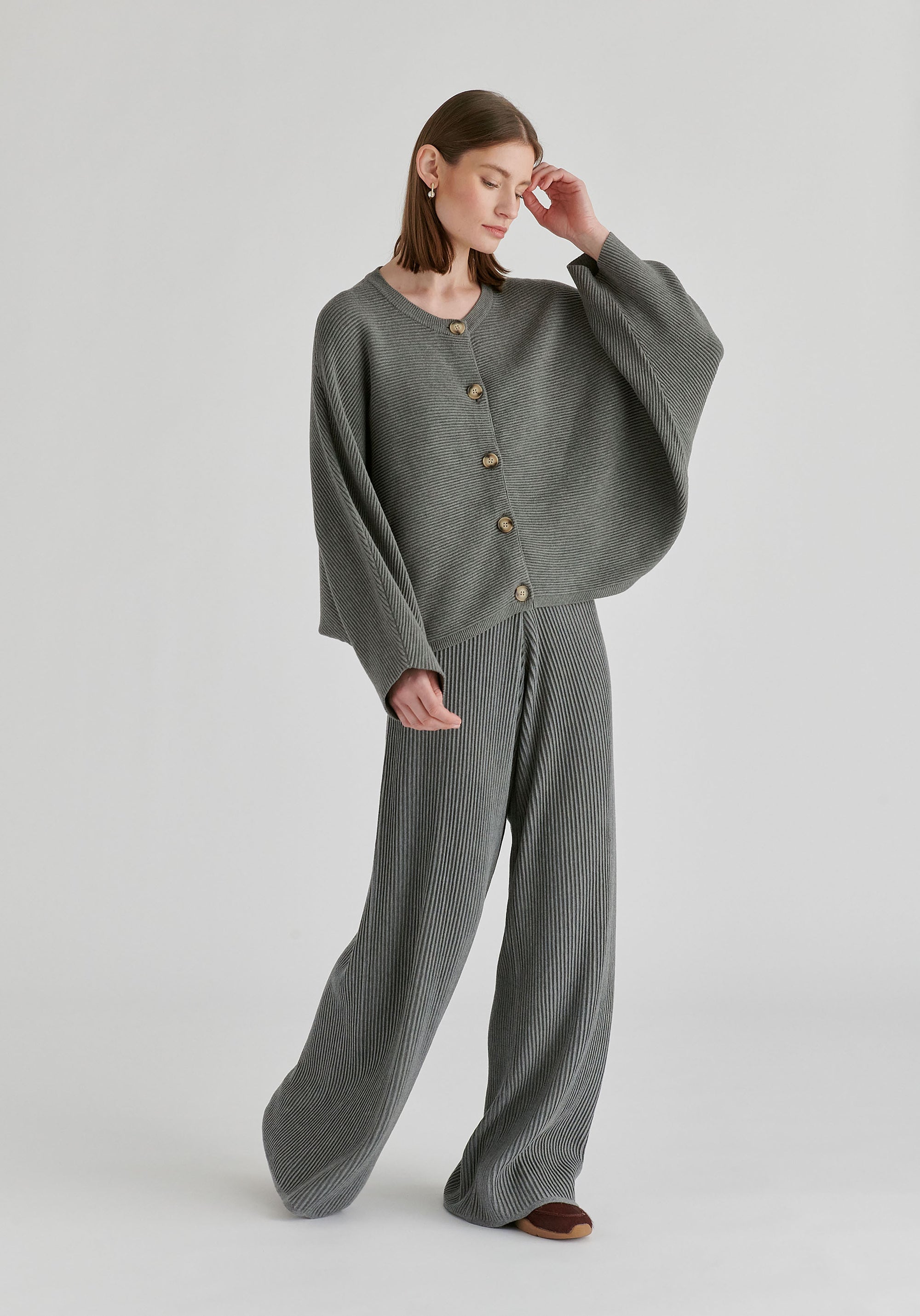 Ribbed Batwing Cardigan with Crew Neck and Button Front