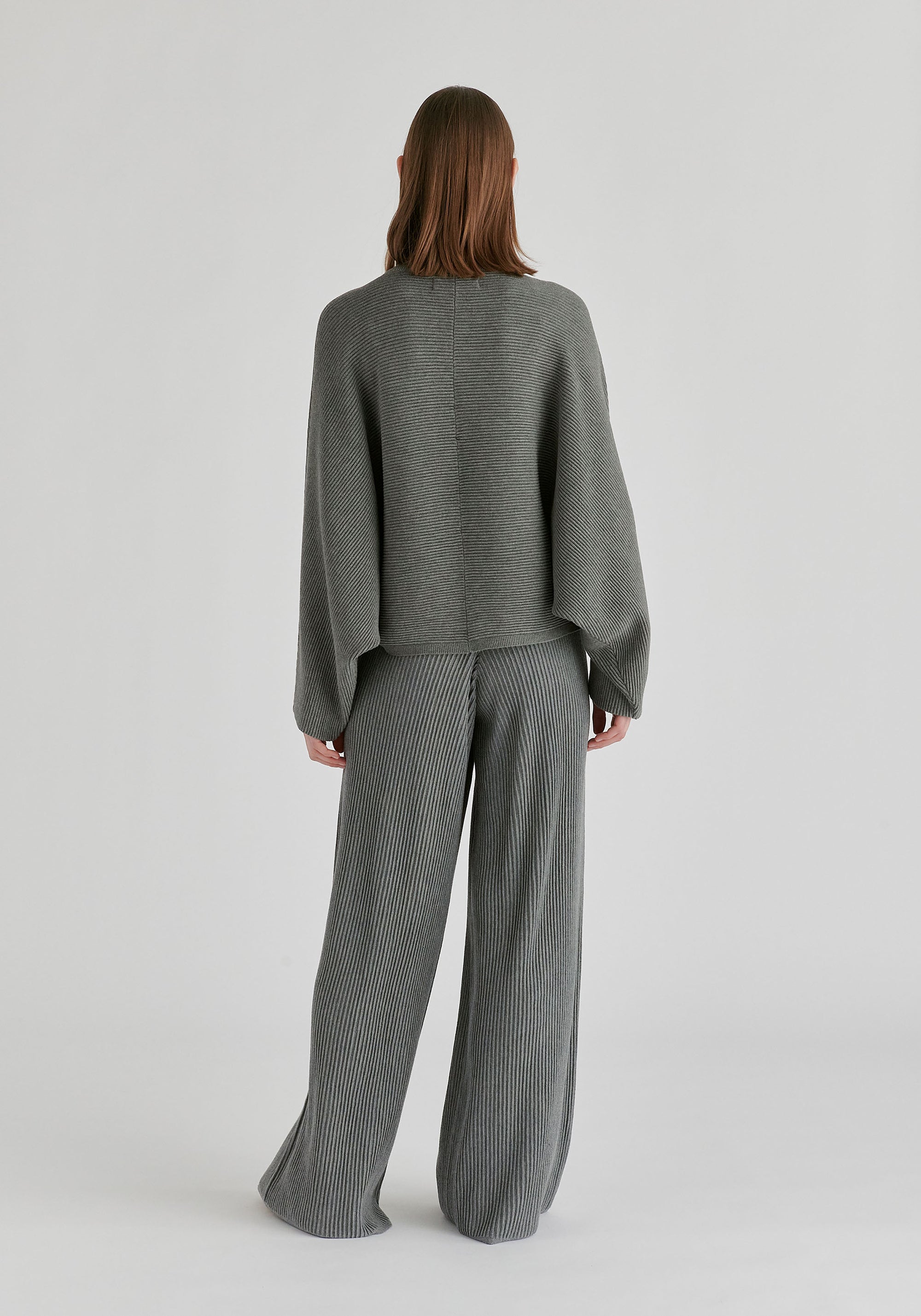 Ribbed Batwing Cardigan with Crew Neck and Button Front