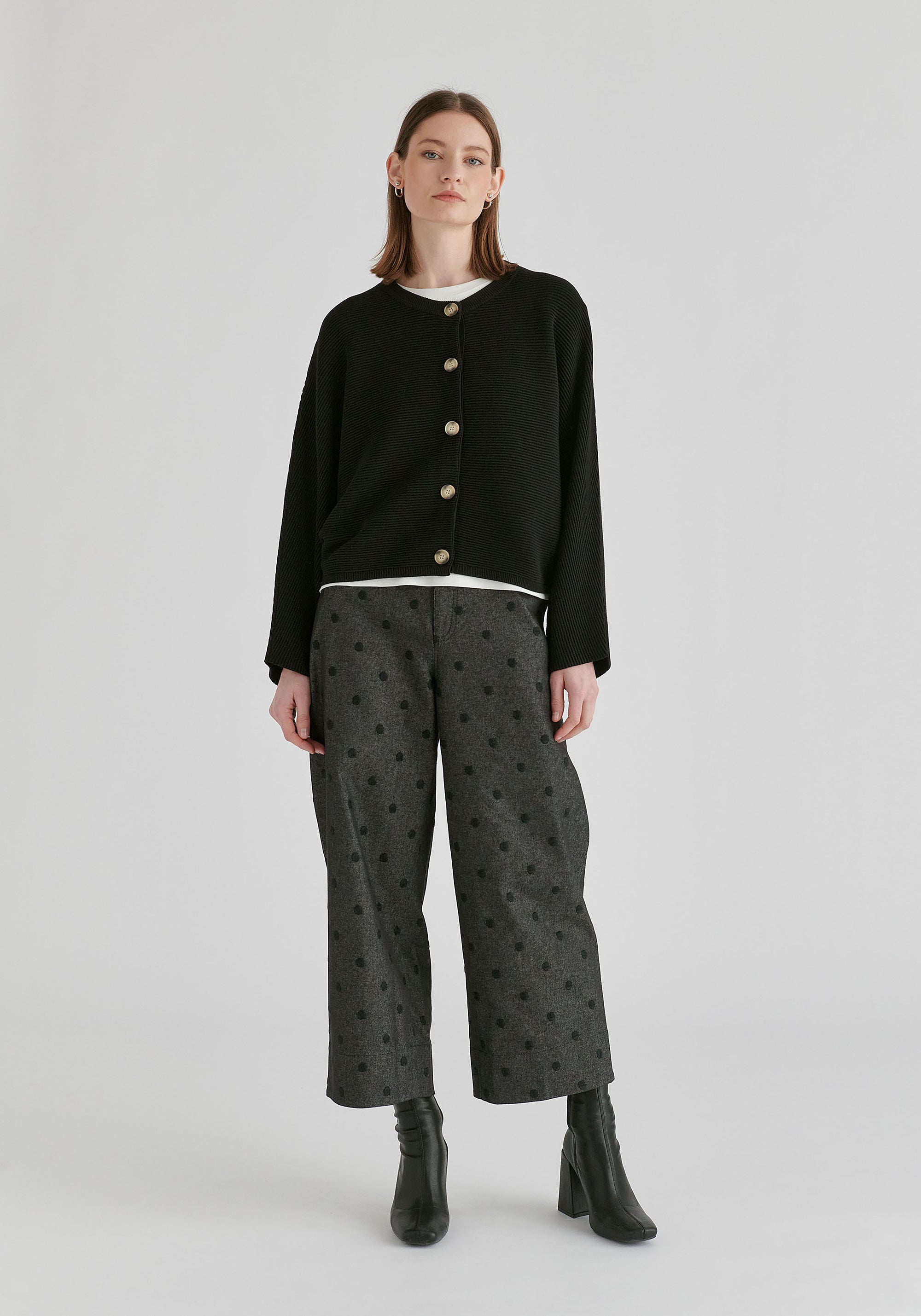 Ribbed Batwing Cardigan with Crew Neck and Button Front