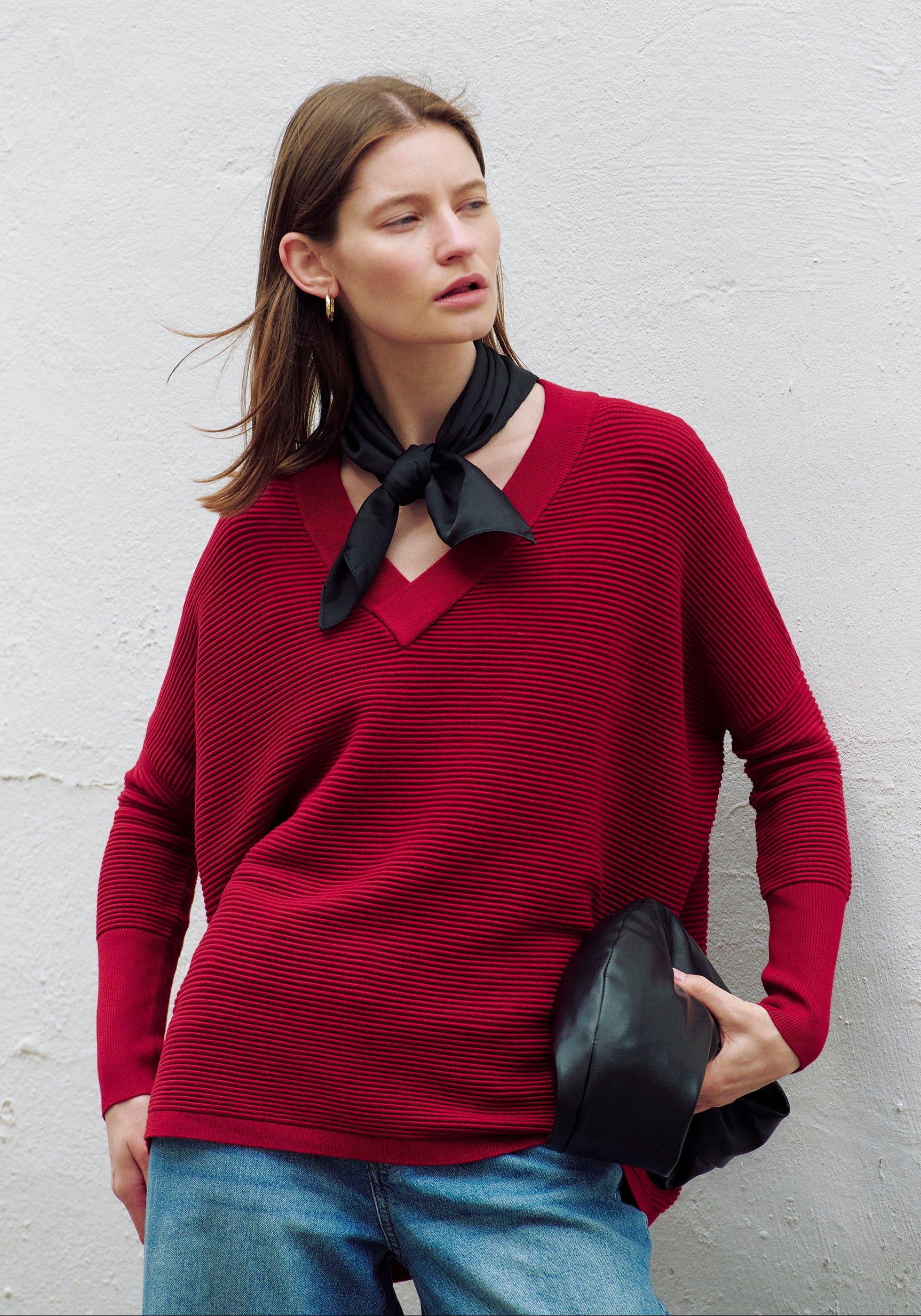 Paisie V-Neck Ribbed Jumper in Red Photoshoot