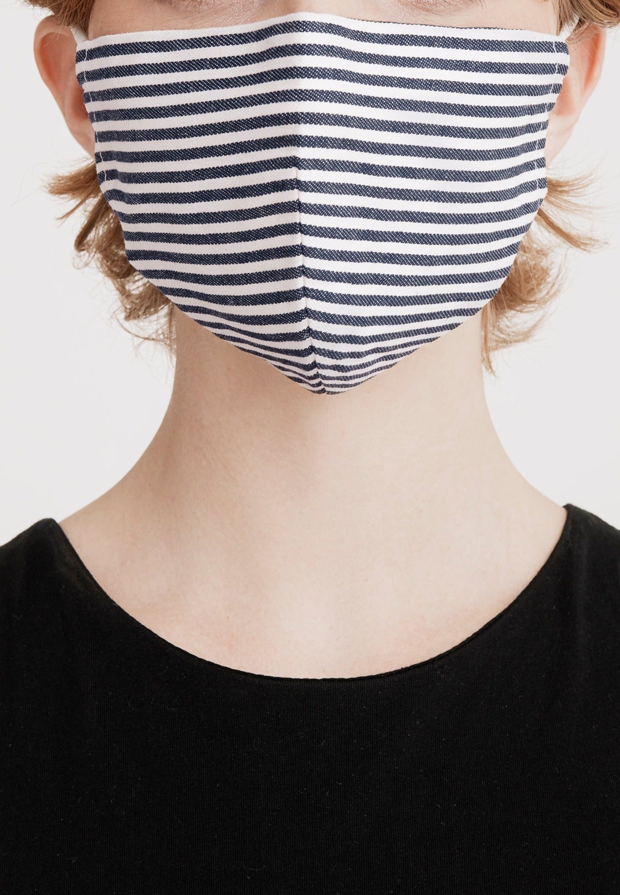 Paisie Adjustable Face Mask in Navy and White