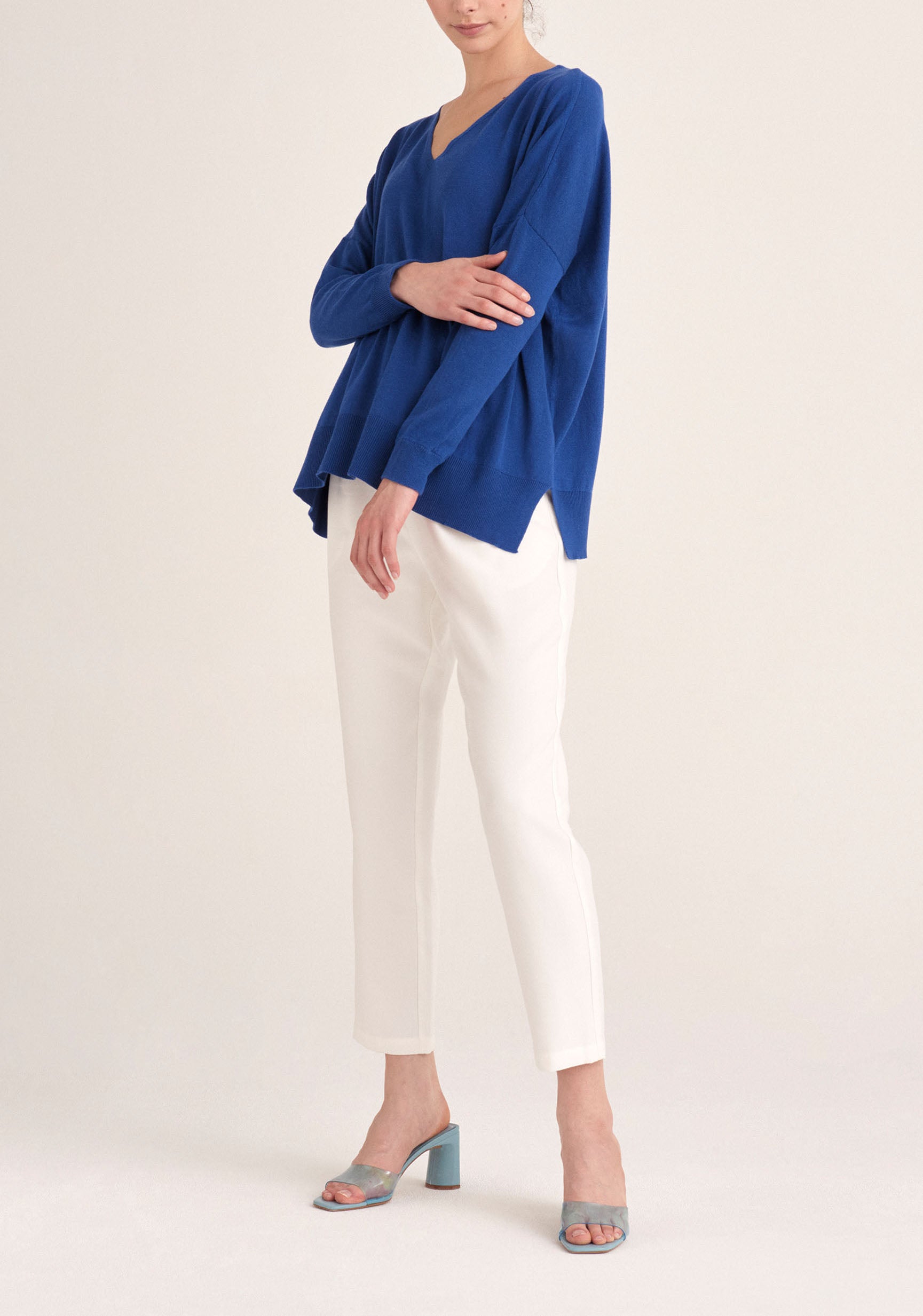 Paisie Knitted Oversized V-neck Top in Blue