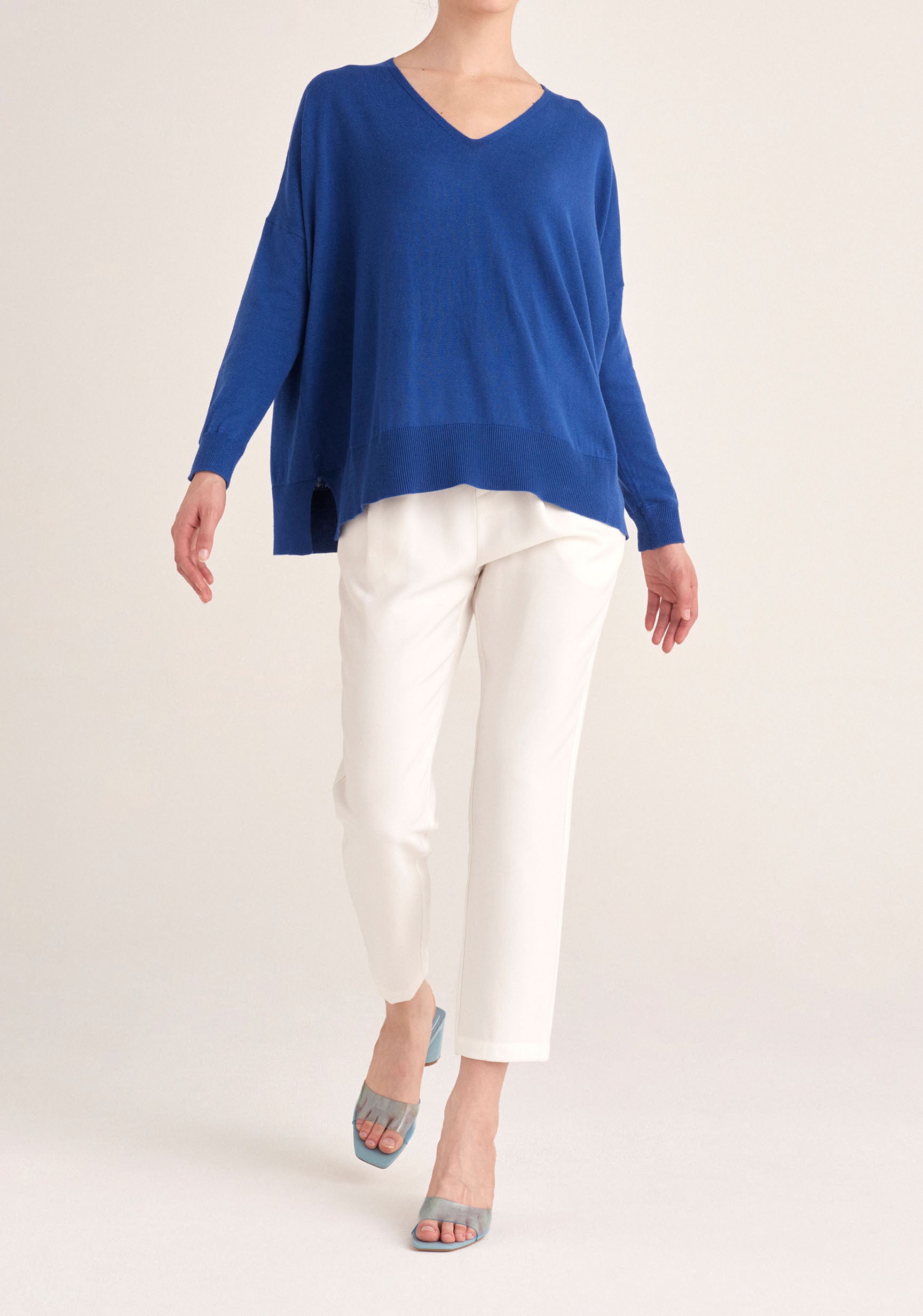 Paisie Knitted Oversized V-neck Top in Blue