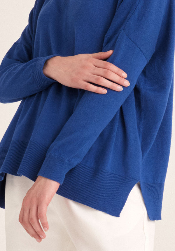 Paisie Knitted Oversized V-neck Top in Blue Close Up