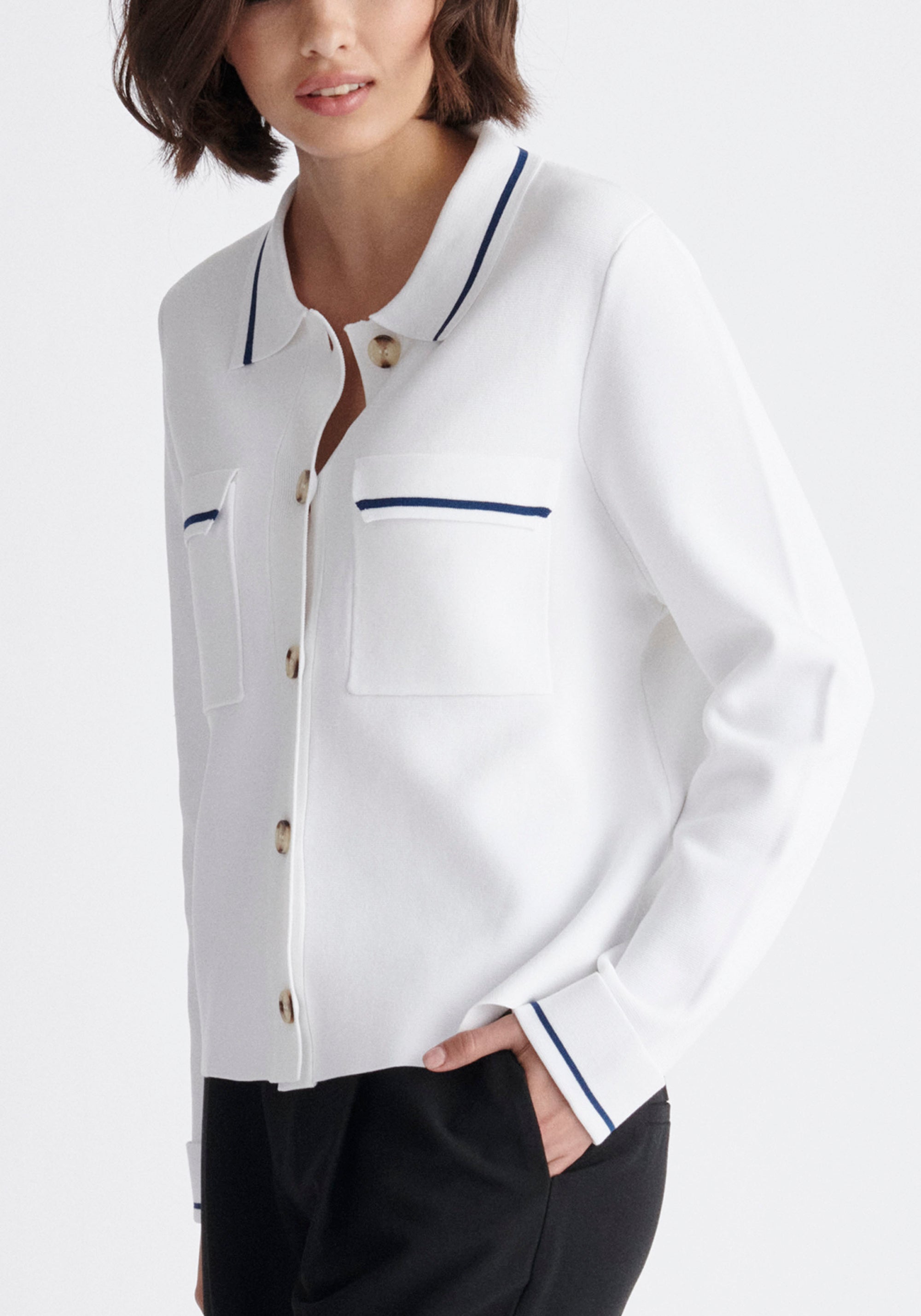 Paisie Contrast Detail Top in White and Navy Close Up