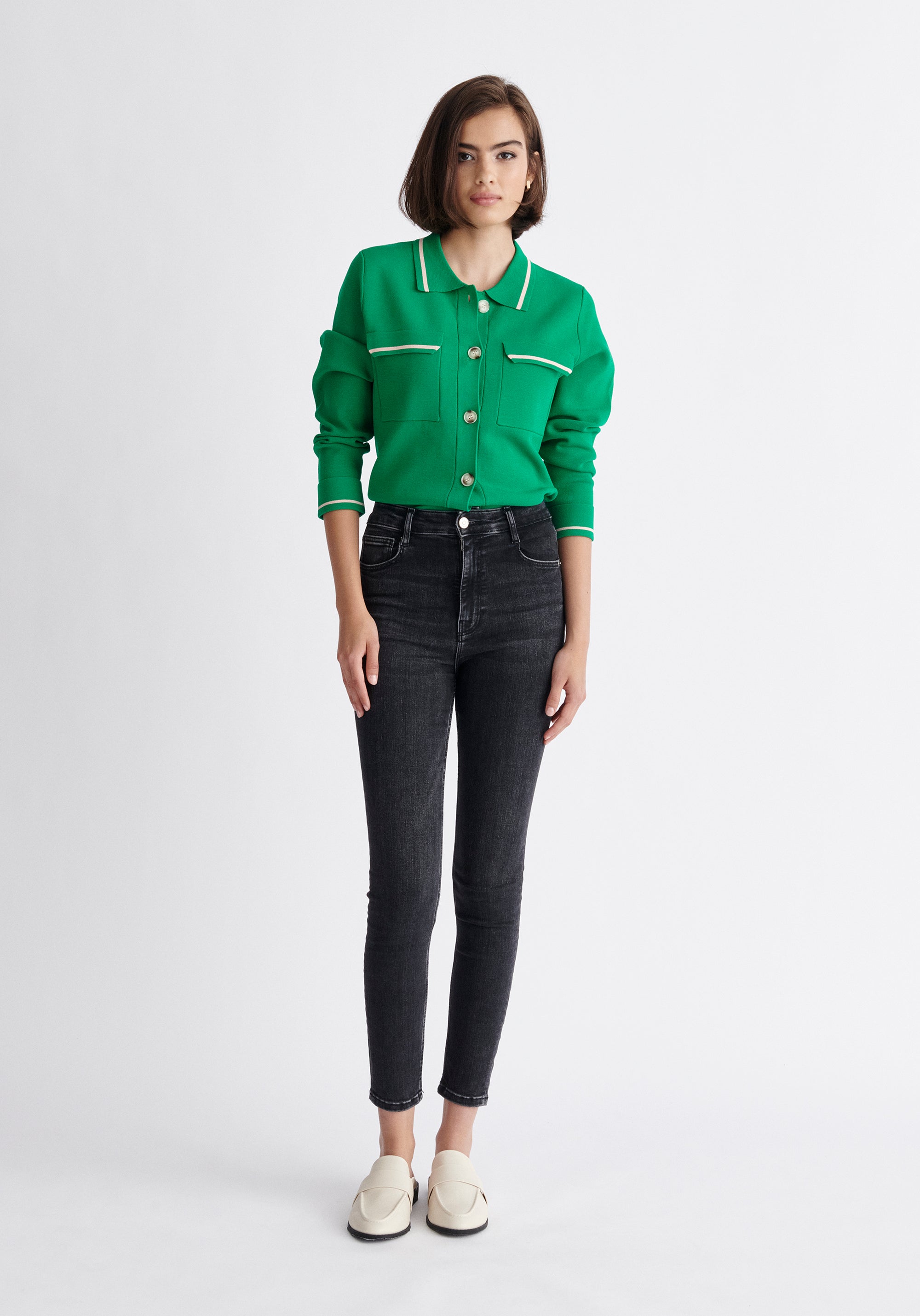 Paisie Contrast Detail Top in Green and White