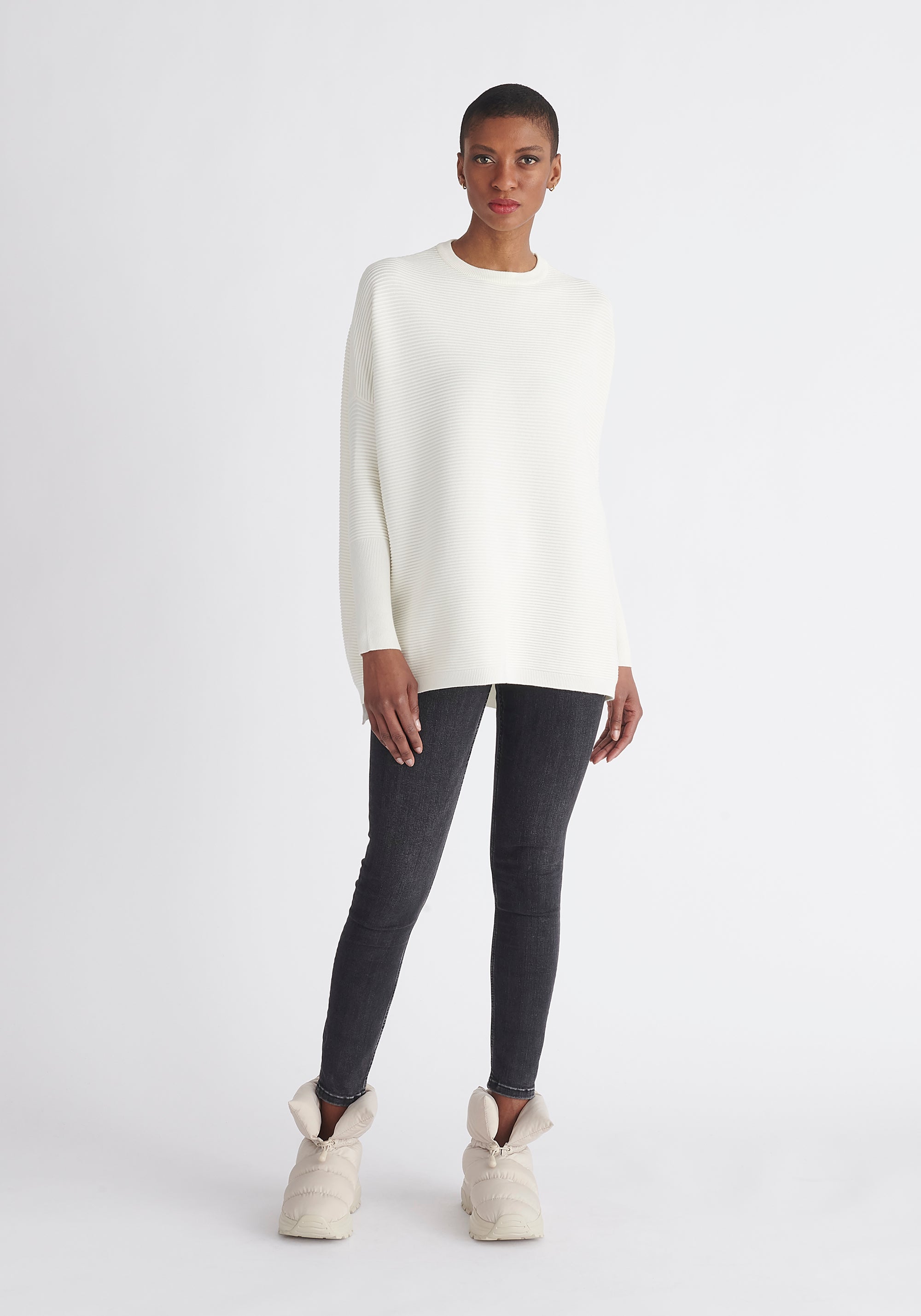 Paisie Ribbed Oversized Knit Jumper in White