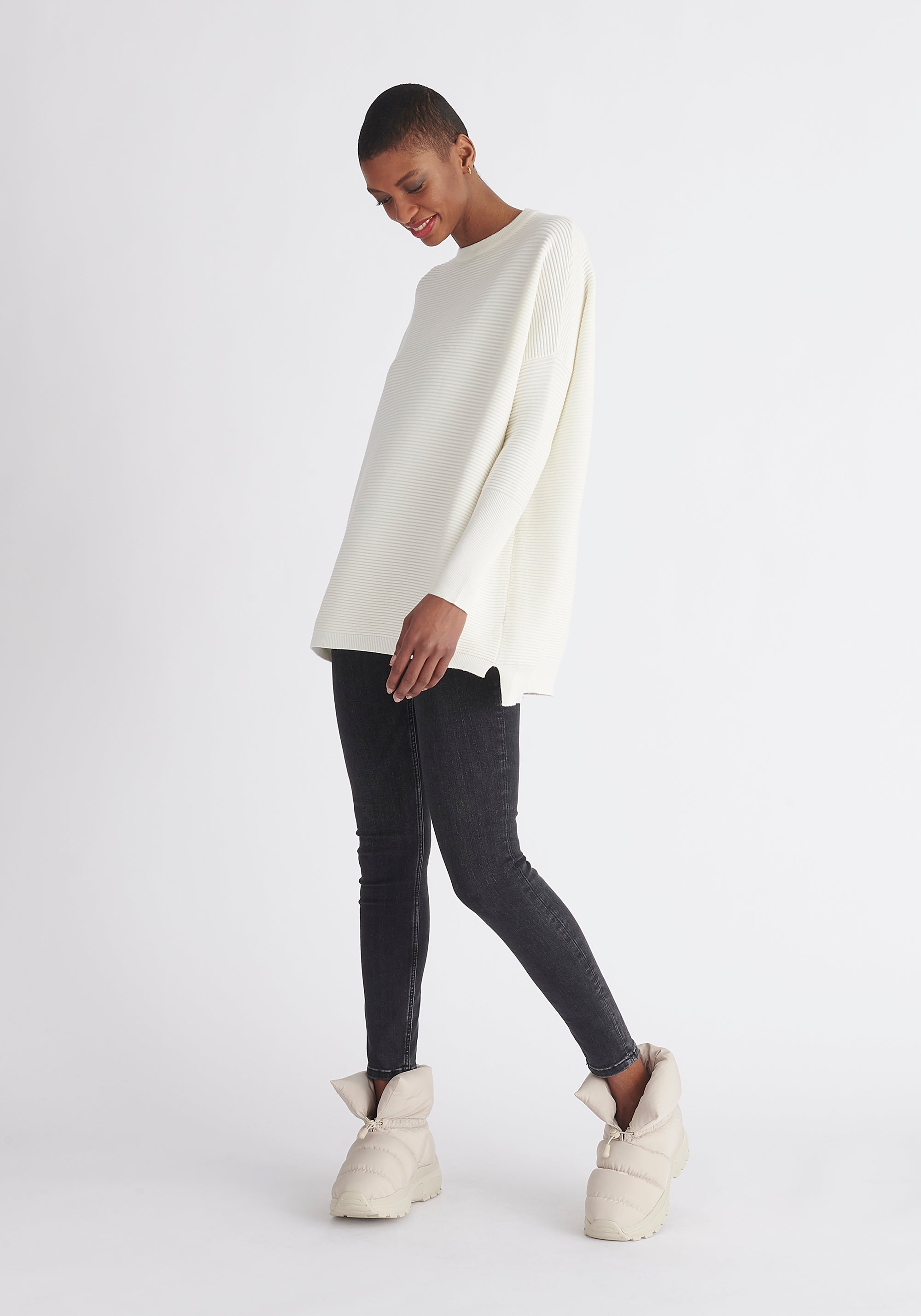 Paisie Ribbed Oversized Knit Jumper in White