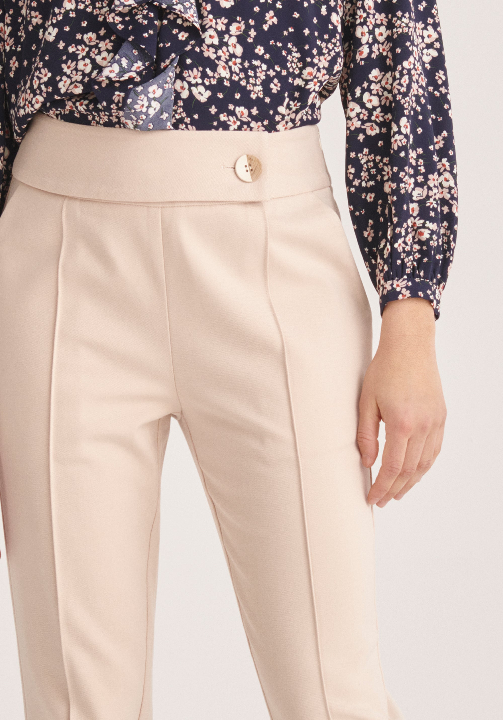 Paisie High Waist Slim Fit Trousers in Cream Close Up