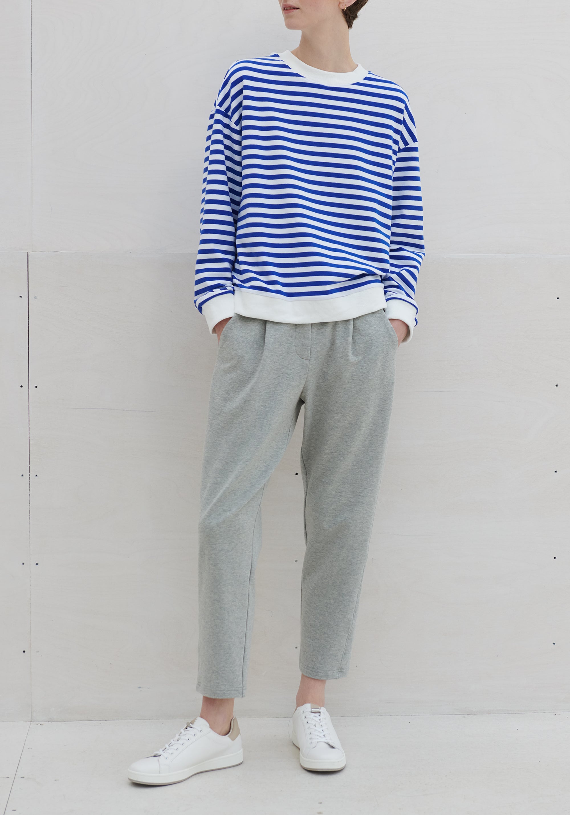 Paisie Striped Breton Cotton Sweatshirt in Blue and White