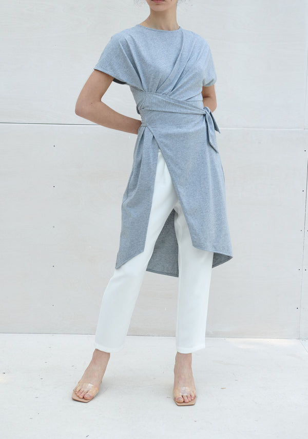 Paisie Long Front Tie Tunic Top in Grey