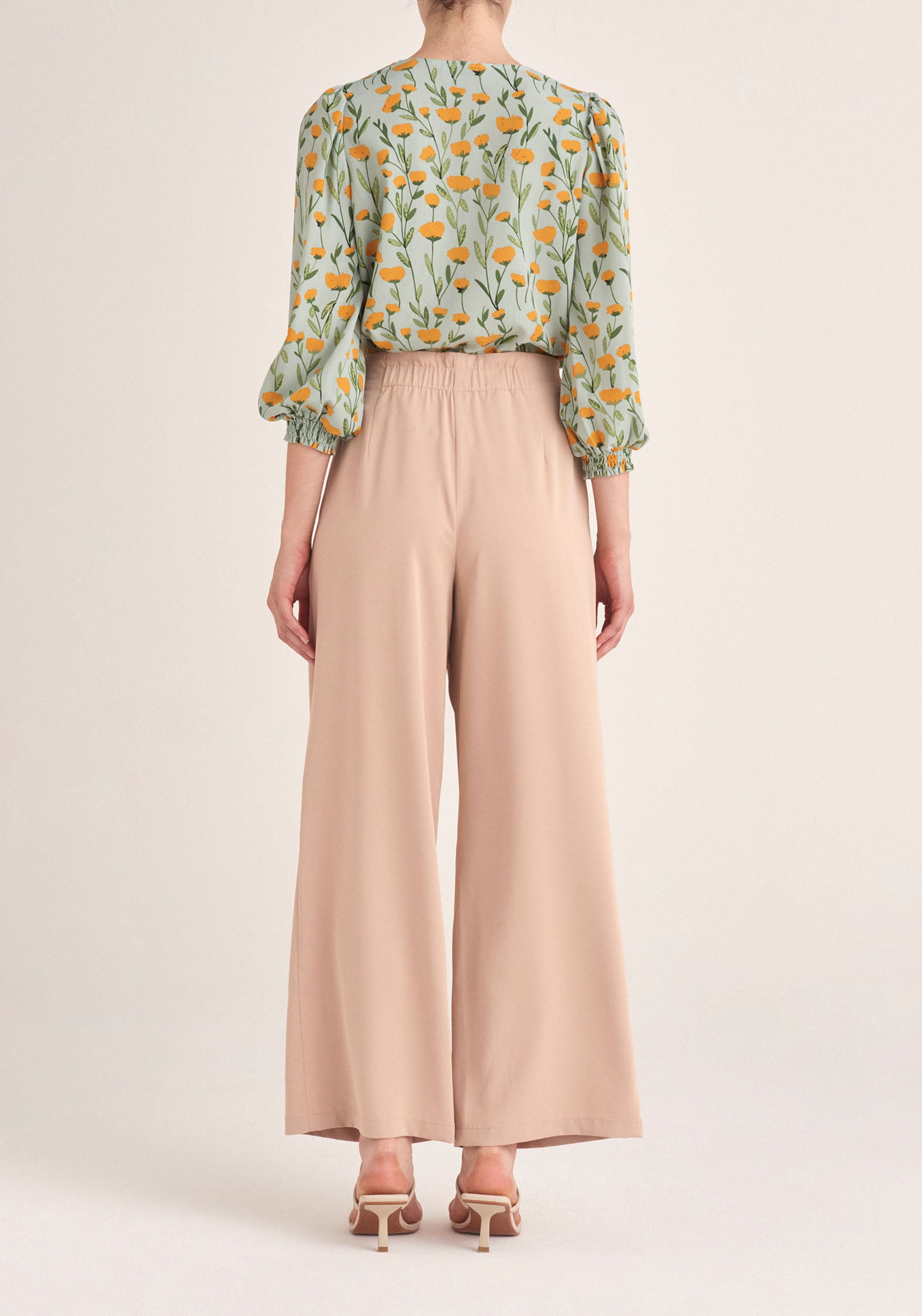 Paisie Contrasting Wide Leg Trousers in Beige Back
