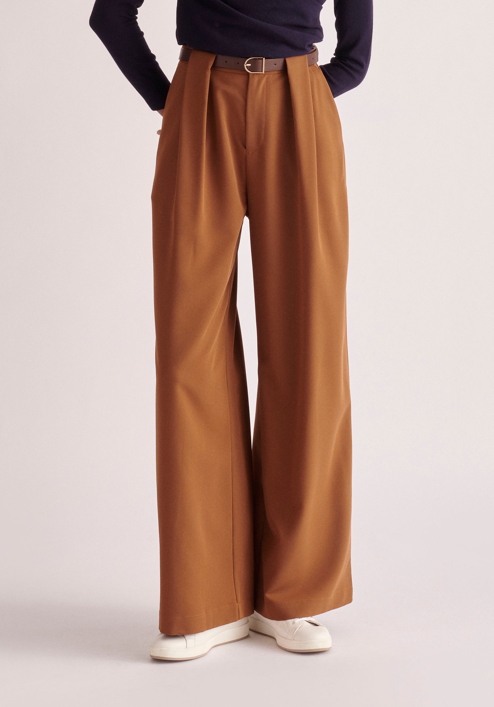 Paisie Belted Pleated Wide Leg Trousers in Brown