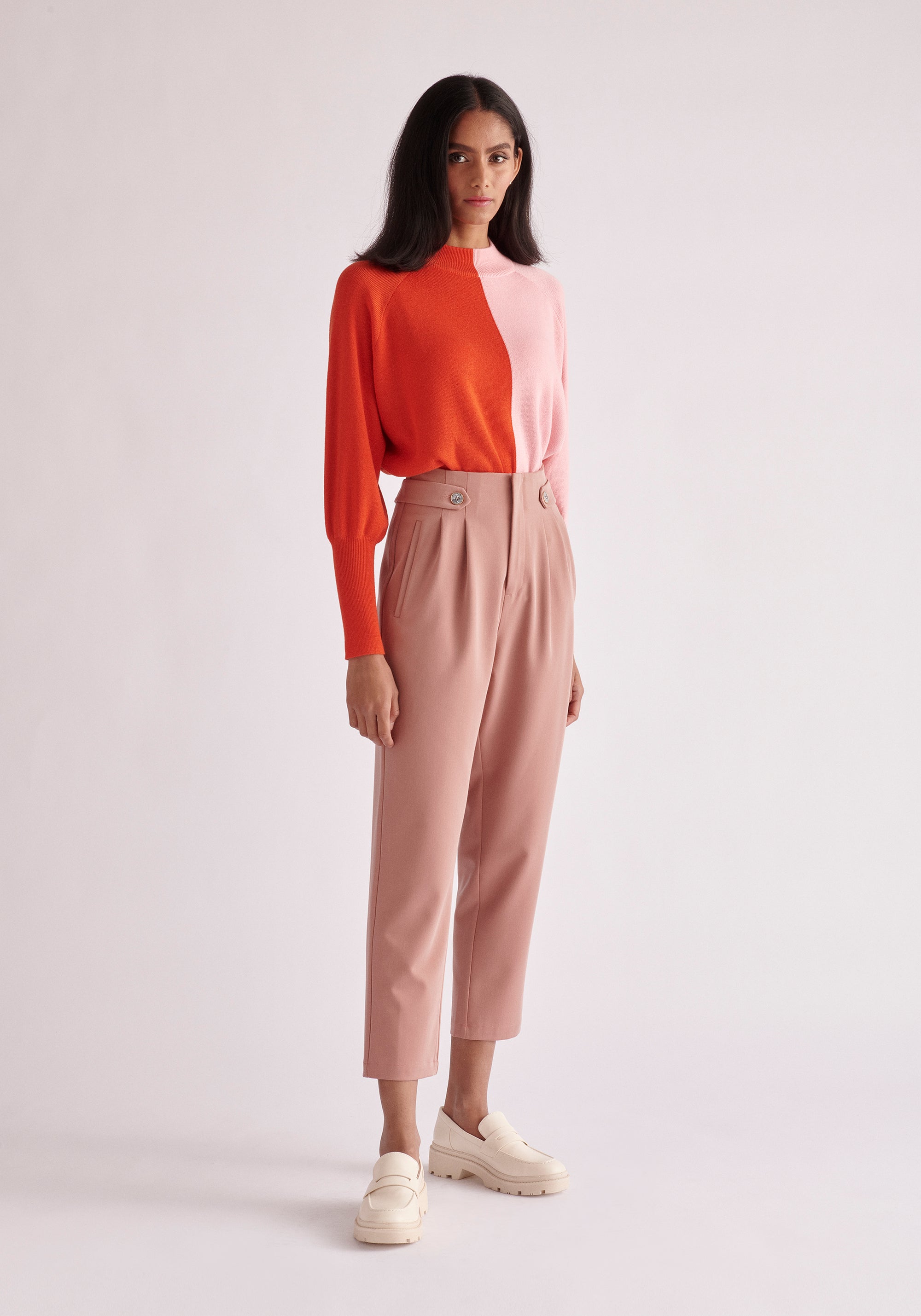Paisie Cropped Button Detail Trousers in Pink