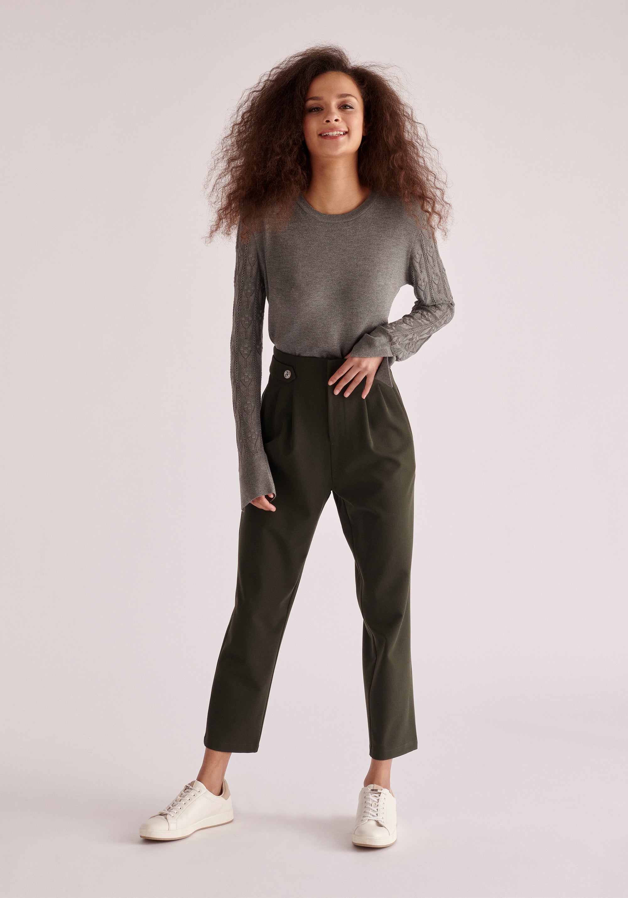 Paisie Cropped Button Detail Trousers in Army Green