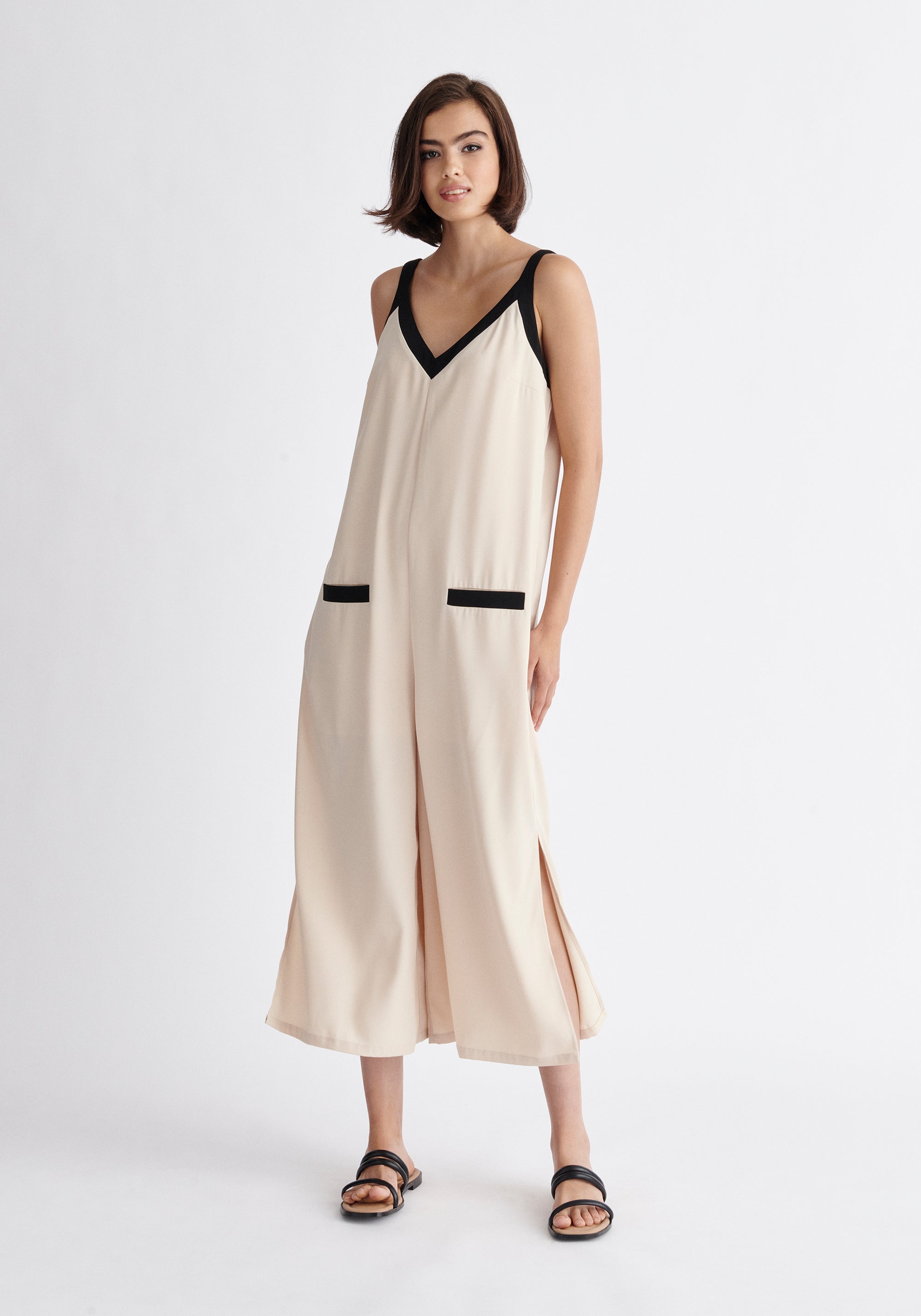 Paisie Contrast Colour Jumpsuit in Cream and Black