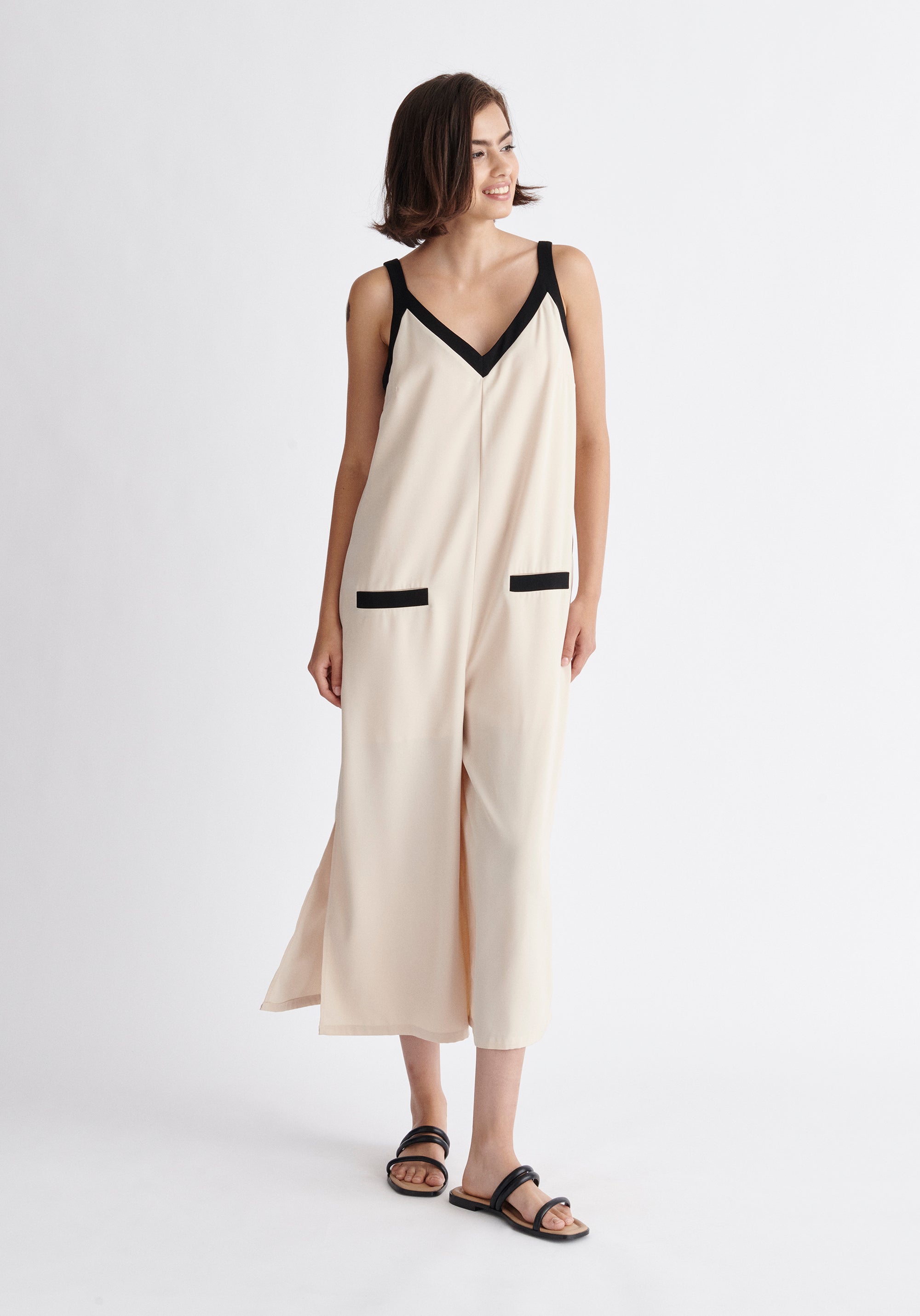 Paisie Contrast Colour Jumpsuit in Cream and Black