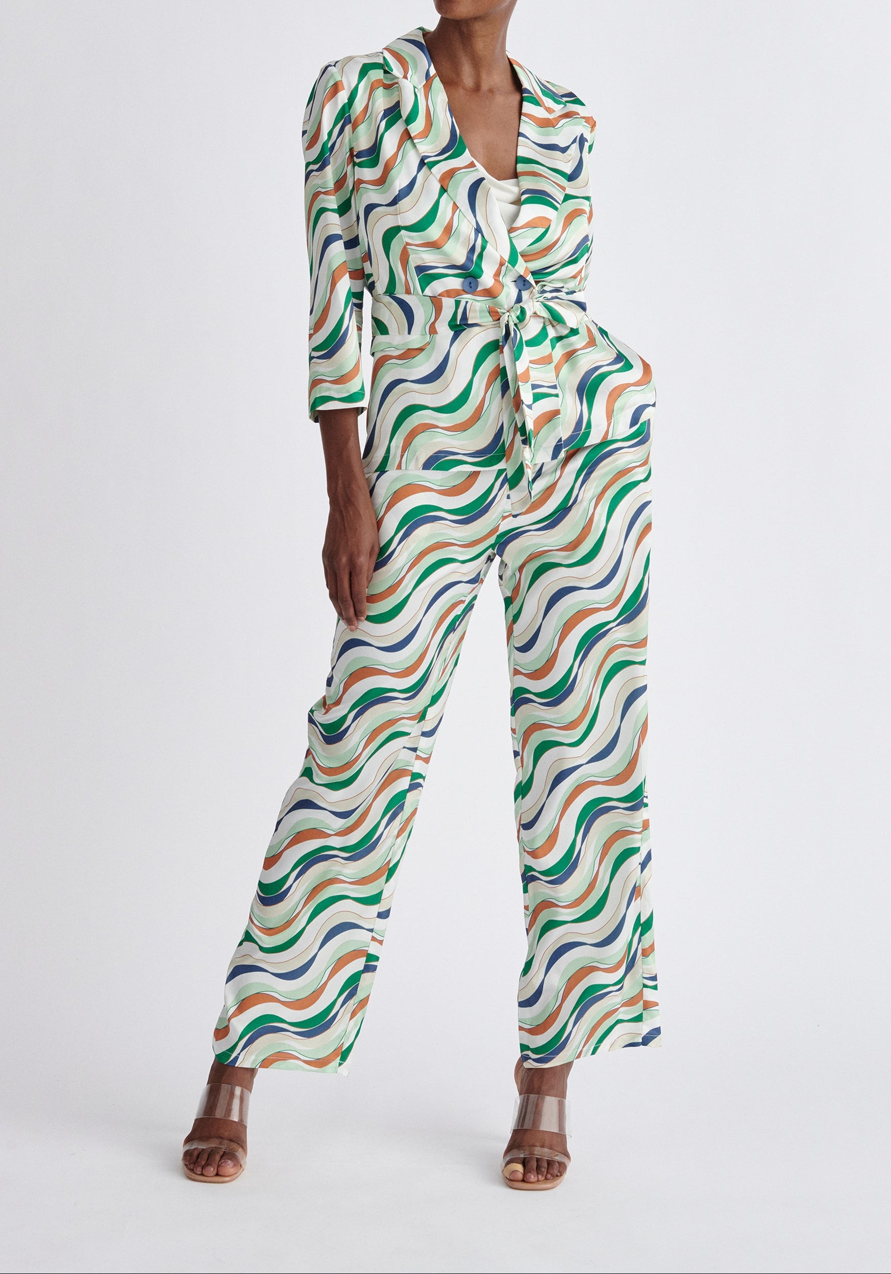 Paisie Belted Wave Print Blazer in Green