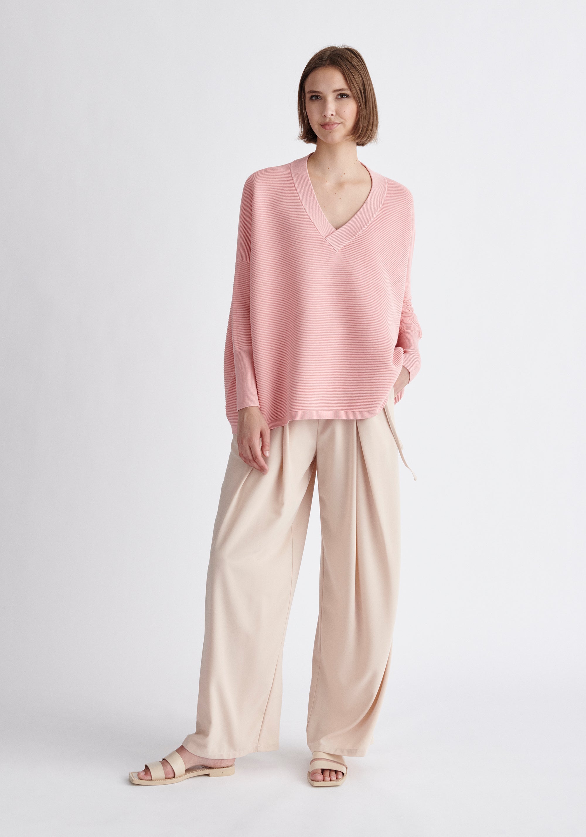 Paisie V-Neck Ribbed Jumper in Pink