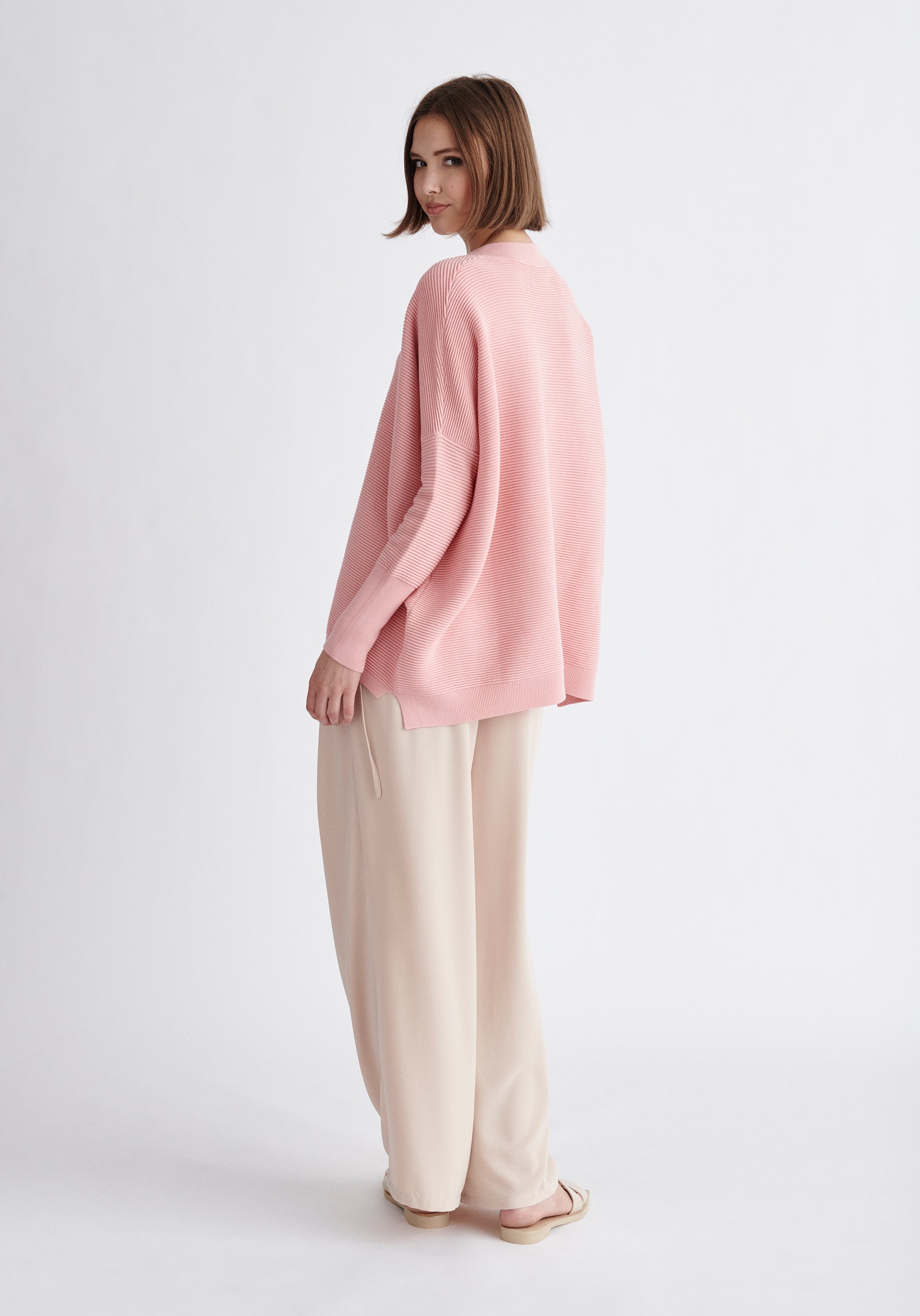 Paisie V-Neck Ribbed Jumper in Pink Back