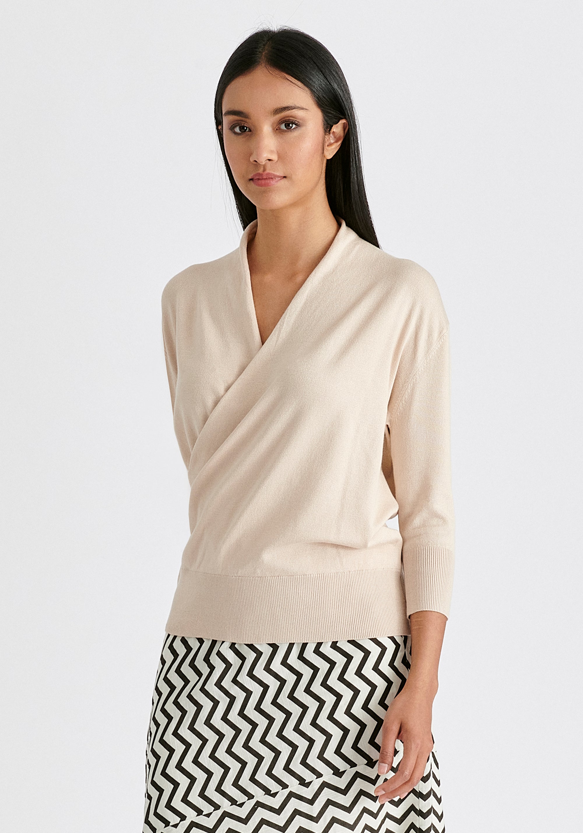 Cropped Sleeve Knit Wrap Top