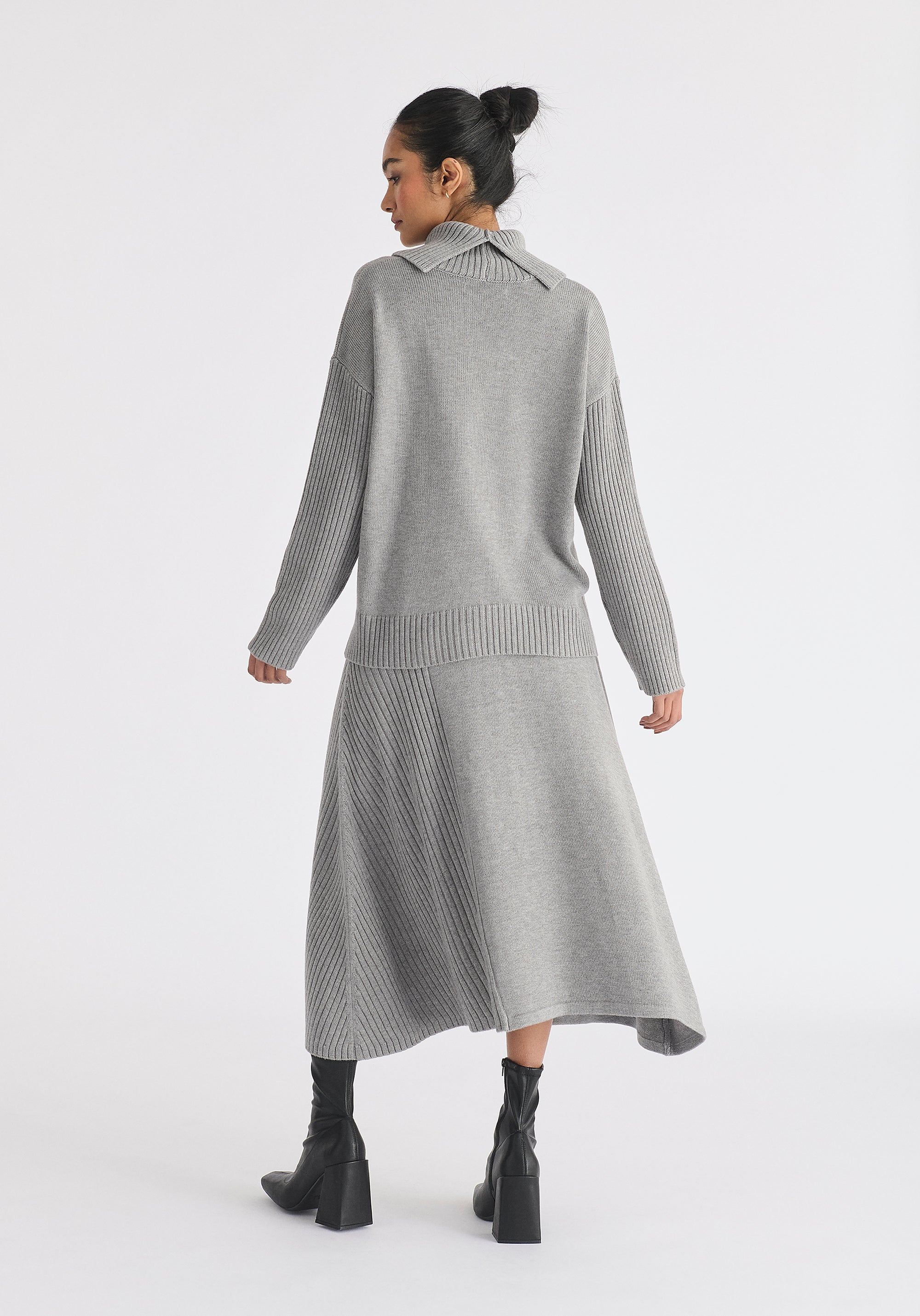 Knitted A-Line Midi Skirt with Ribbed Details in Grey Back