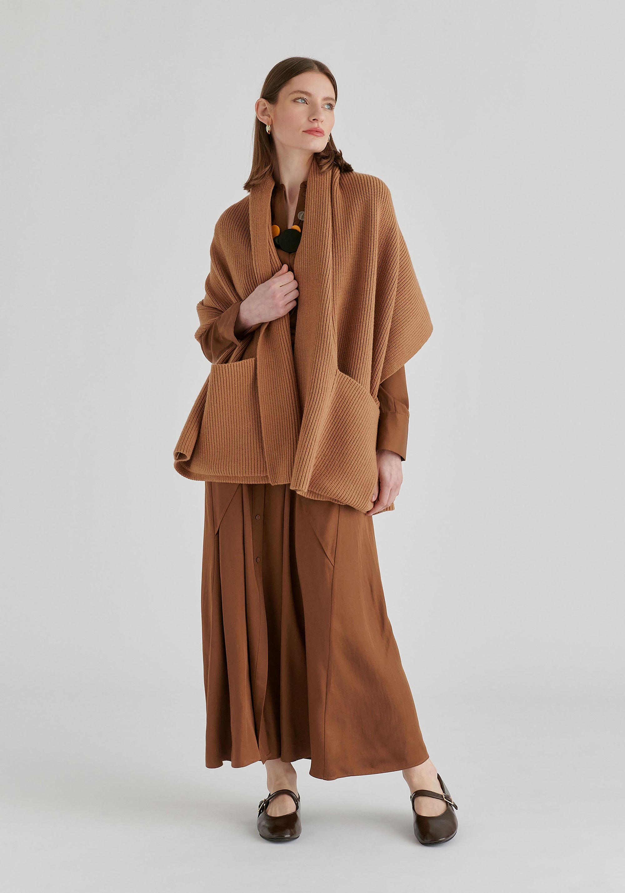 Ribbed Scarf Wrap with Front Pockets in Camel Front