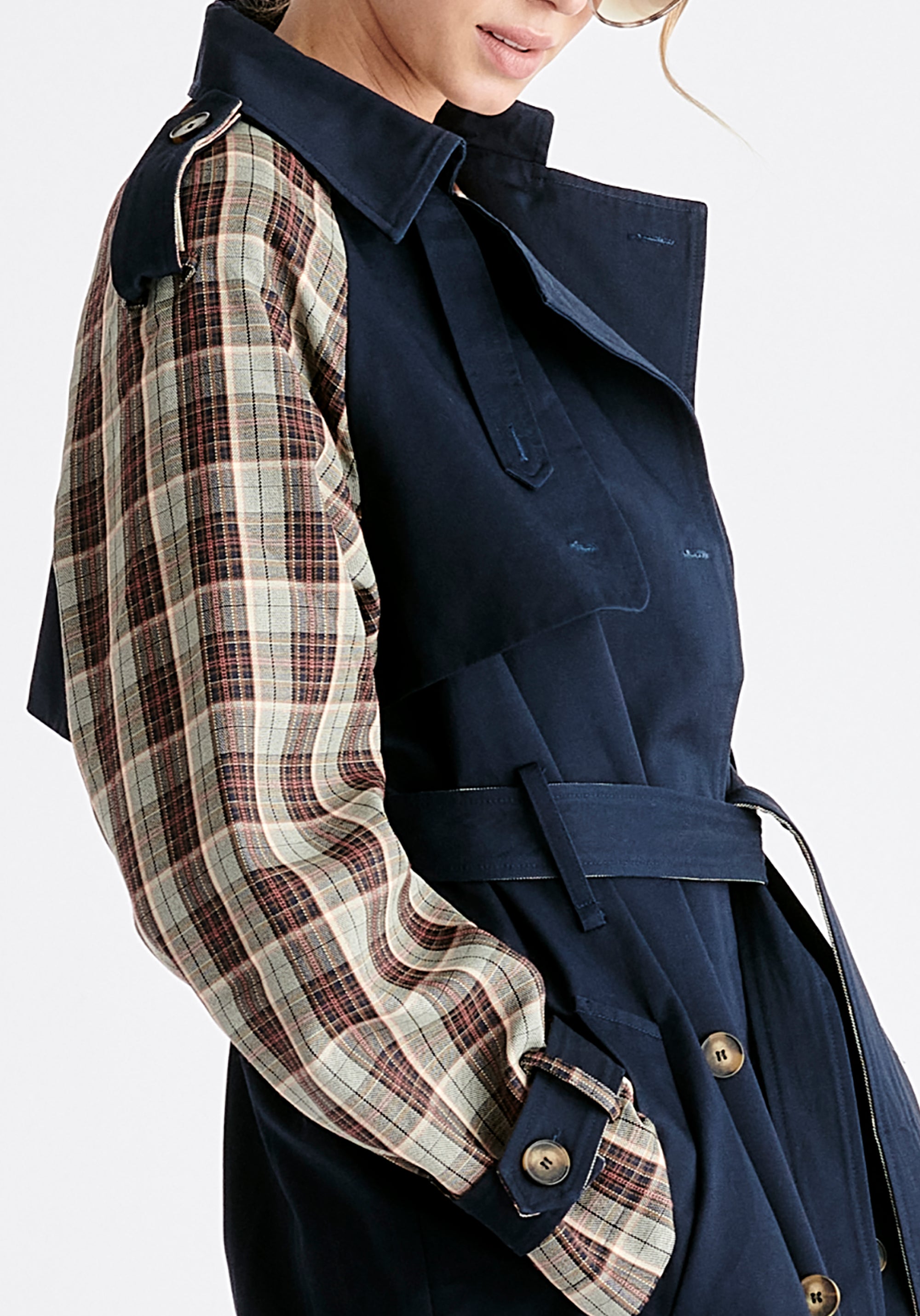 Paisie Plaid Trench Coat in Navy Close Up