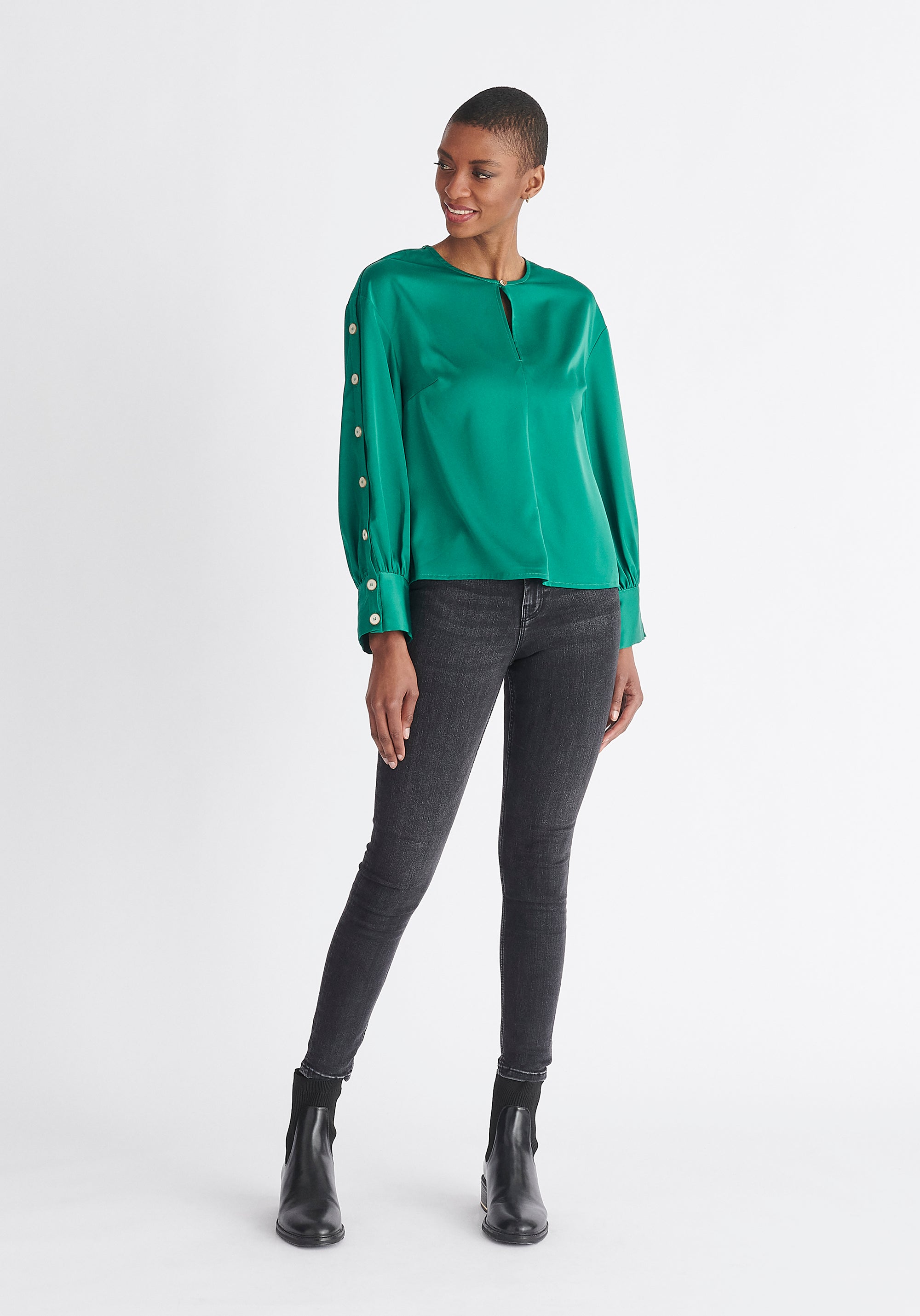 Paisie Button Sleeve Blouse in Green