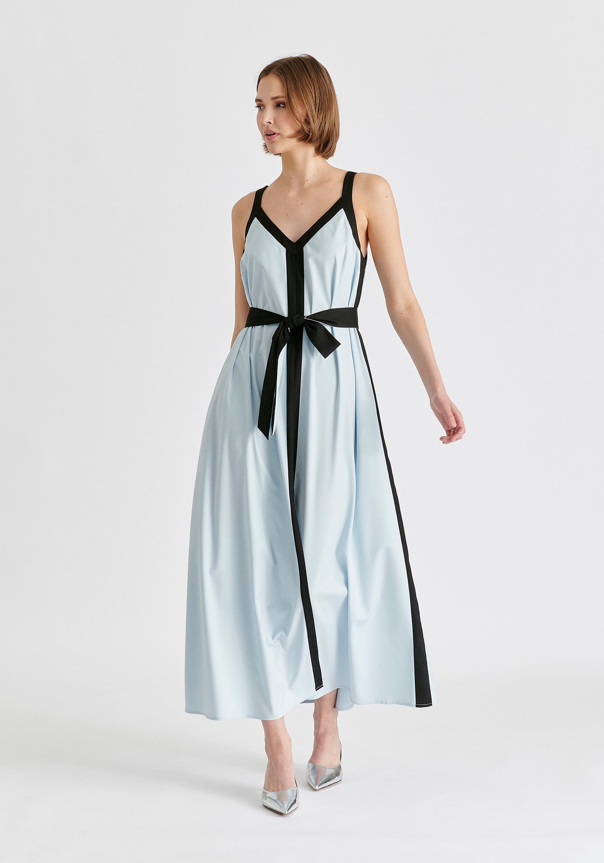 Contrast Trim Midaxi Dress in Light Blue and Black Front