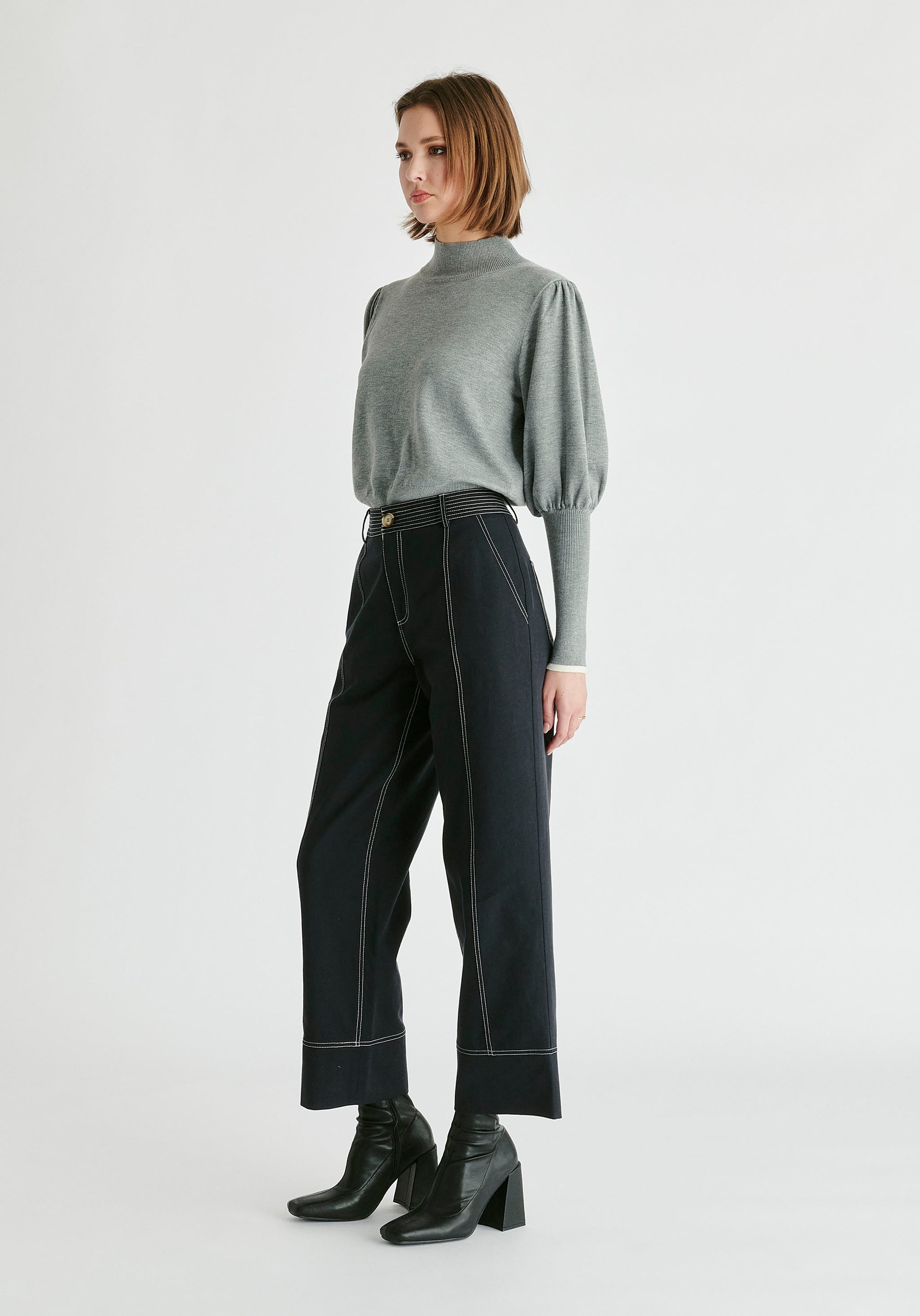 Chino Trousers with Contrast Stitching in Black Side
