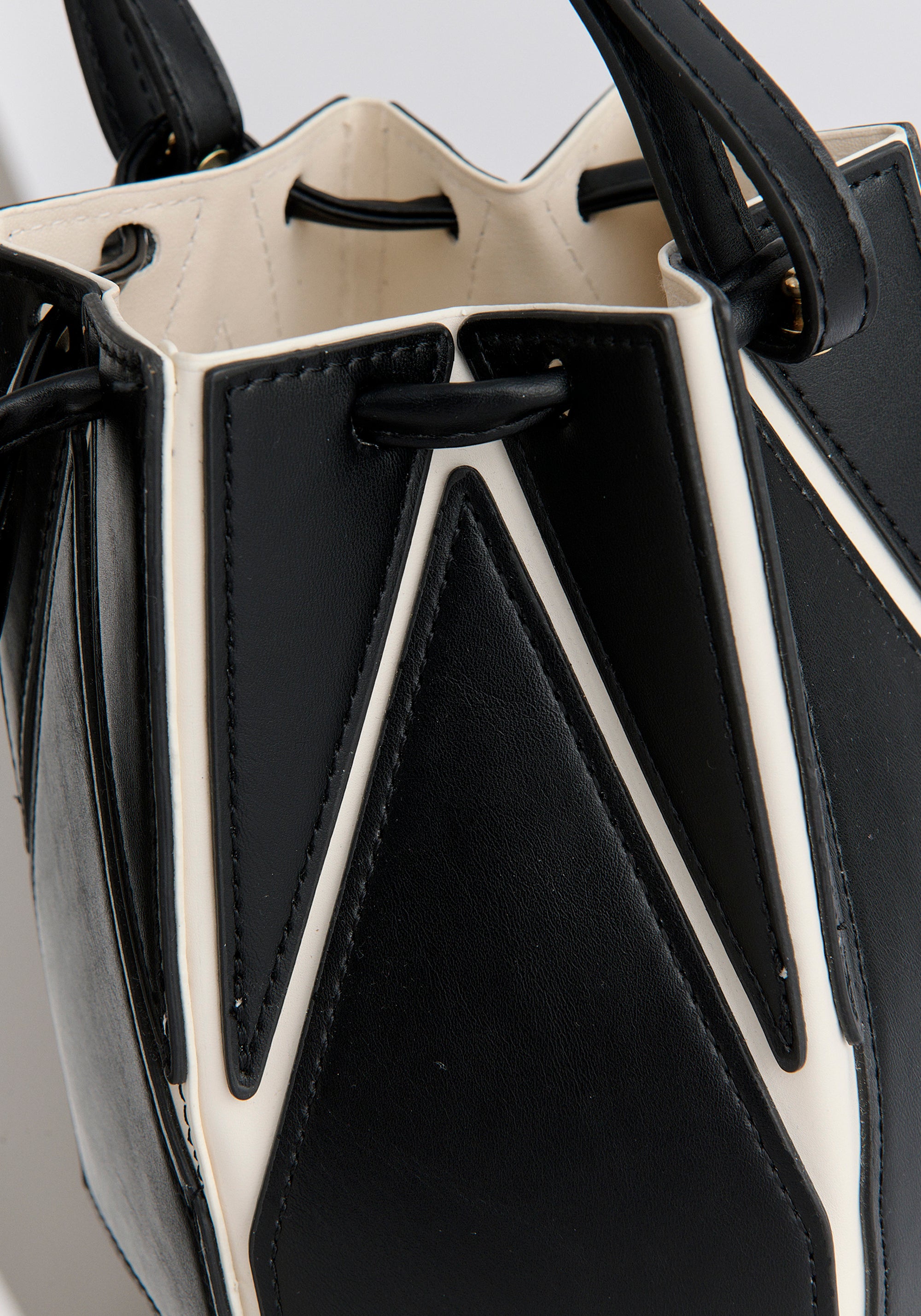 Hexagon Drawstring Bucket Bag