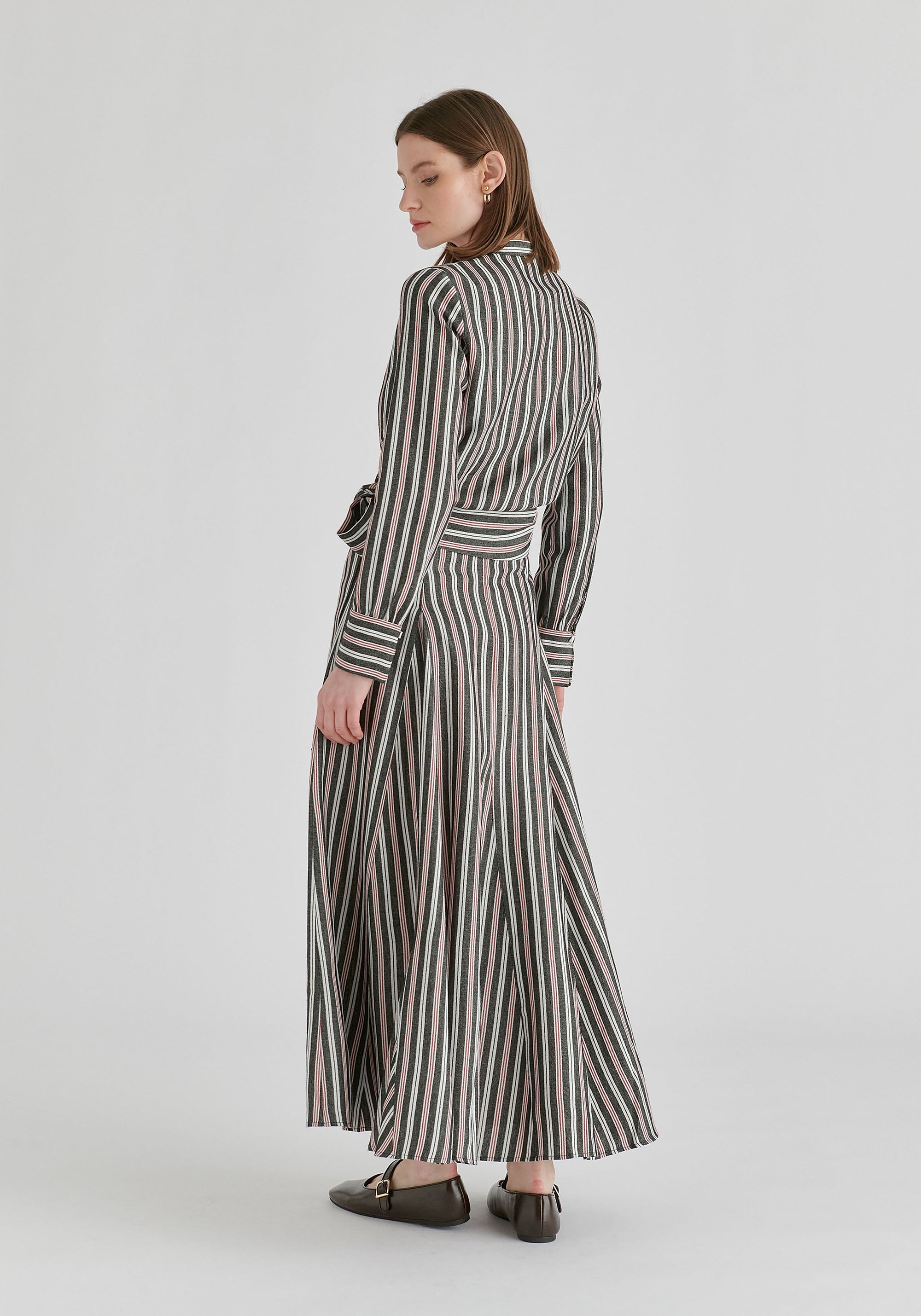 Split Collarless Wrap Top with Side-Tie Waist in Stripes Black Back