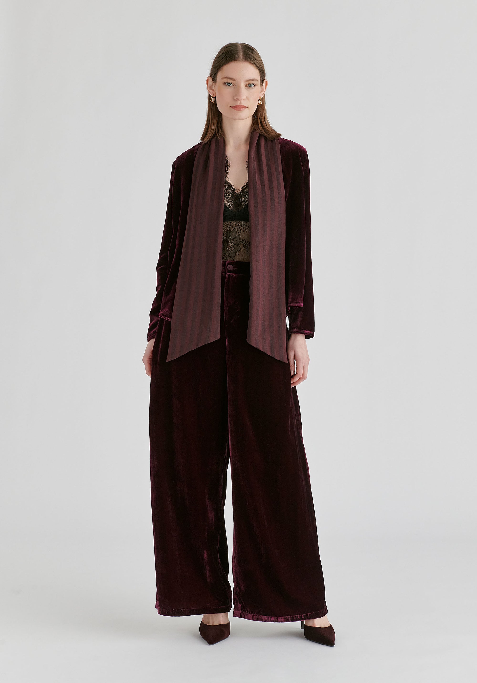 Velvet Tie-Front Jacket with Striped Contrast Panelled Collar in Wine Front