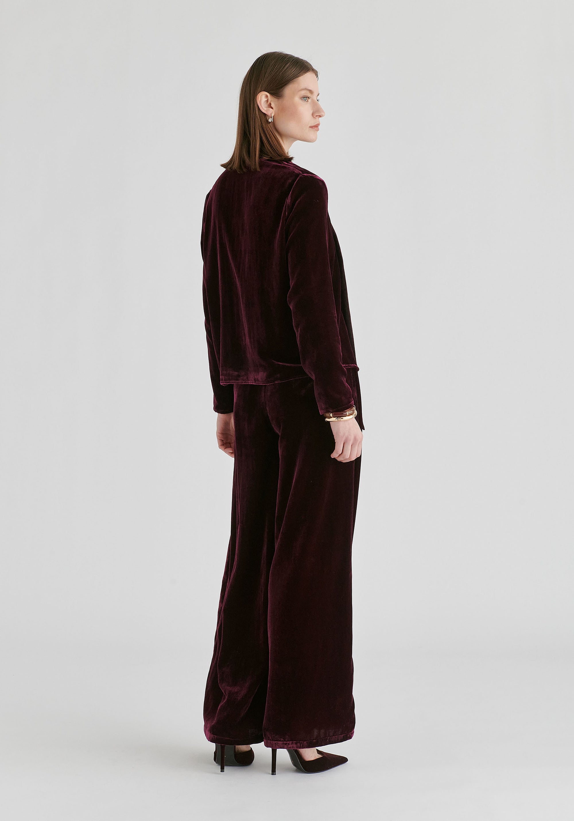 Velvet Tie-Front Jacket with Striped Contrast Panelled Collar in Wine Back
