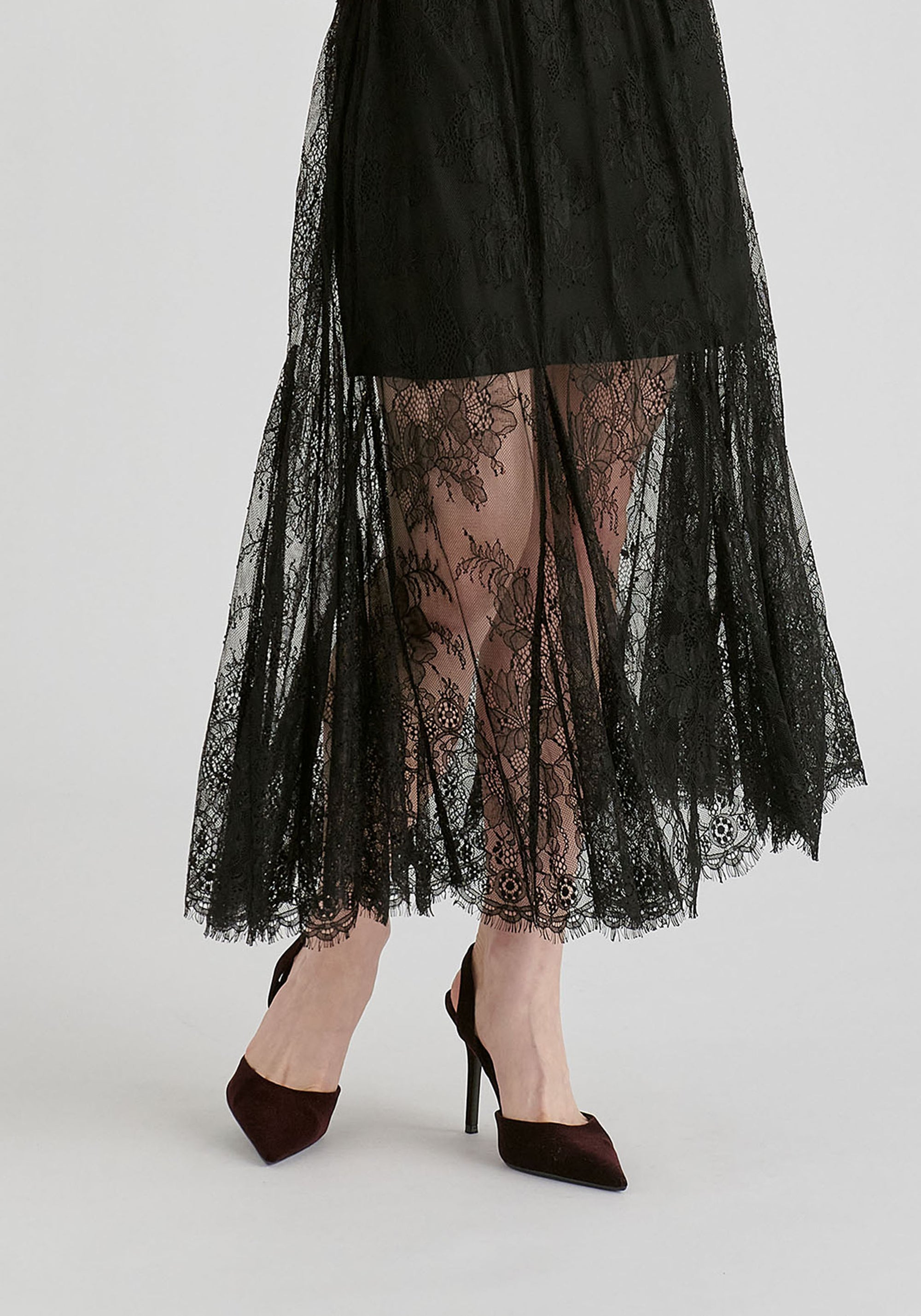 2-Piece Lace Skirt with Godet Paneling