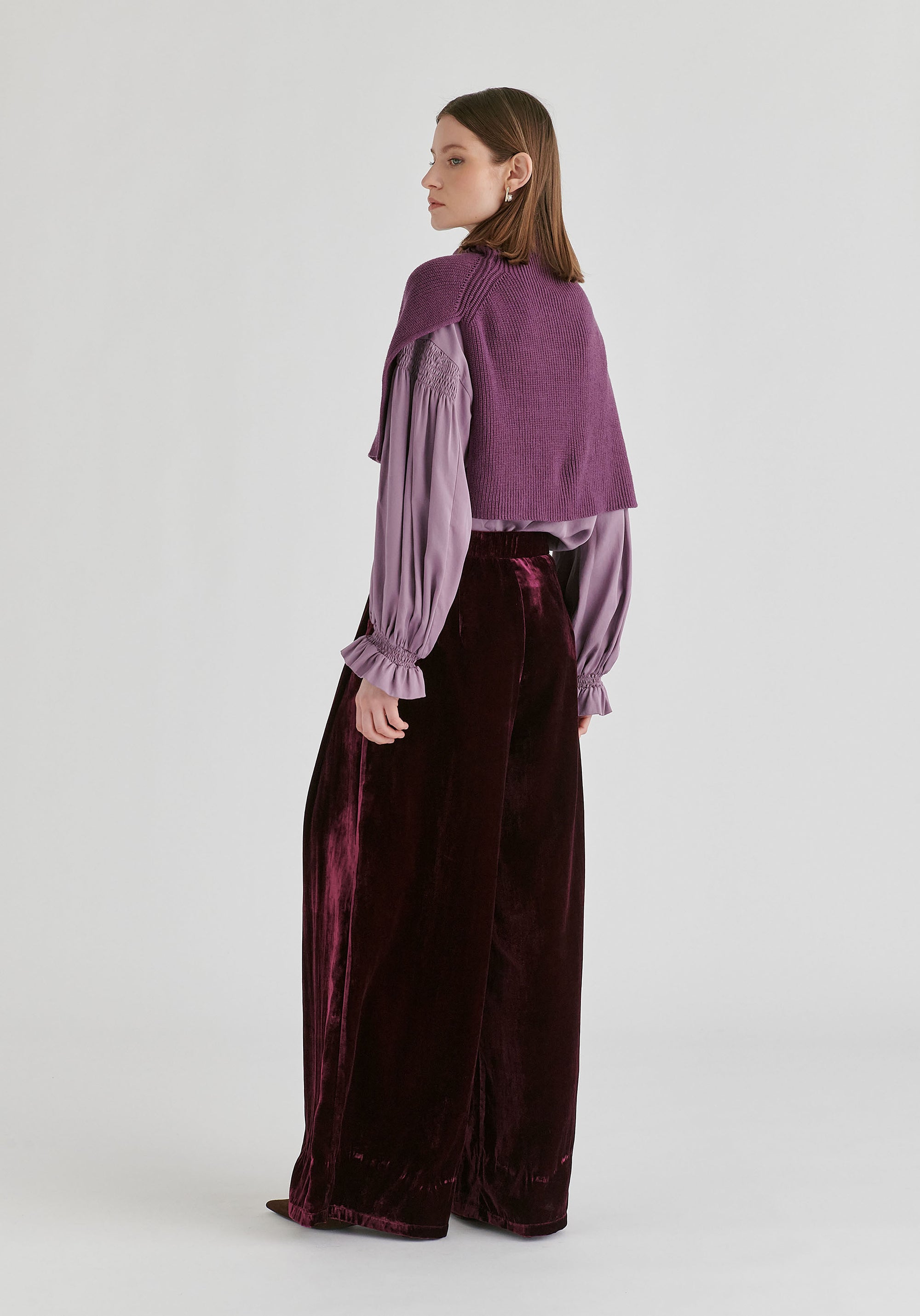 Velvet Wide-Leg Trousers with Separate Elastic Ankle Bands in Wine Side