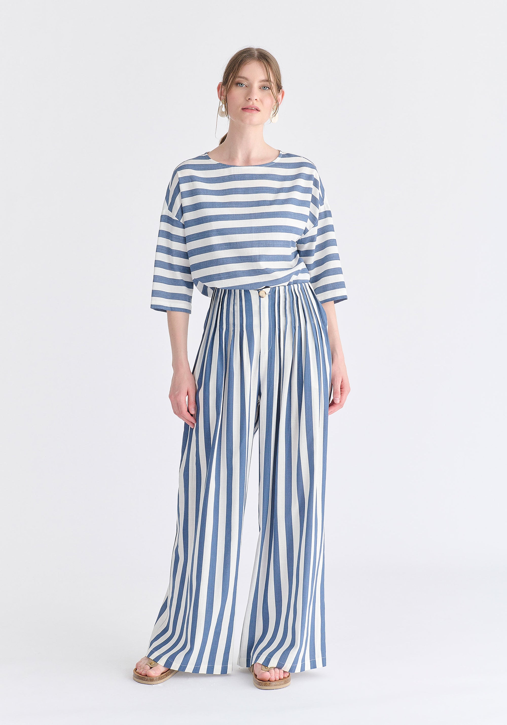 Side Splits Detail Relaxed Top in Blue and White Front