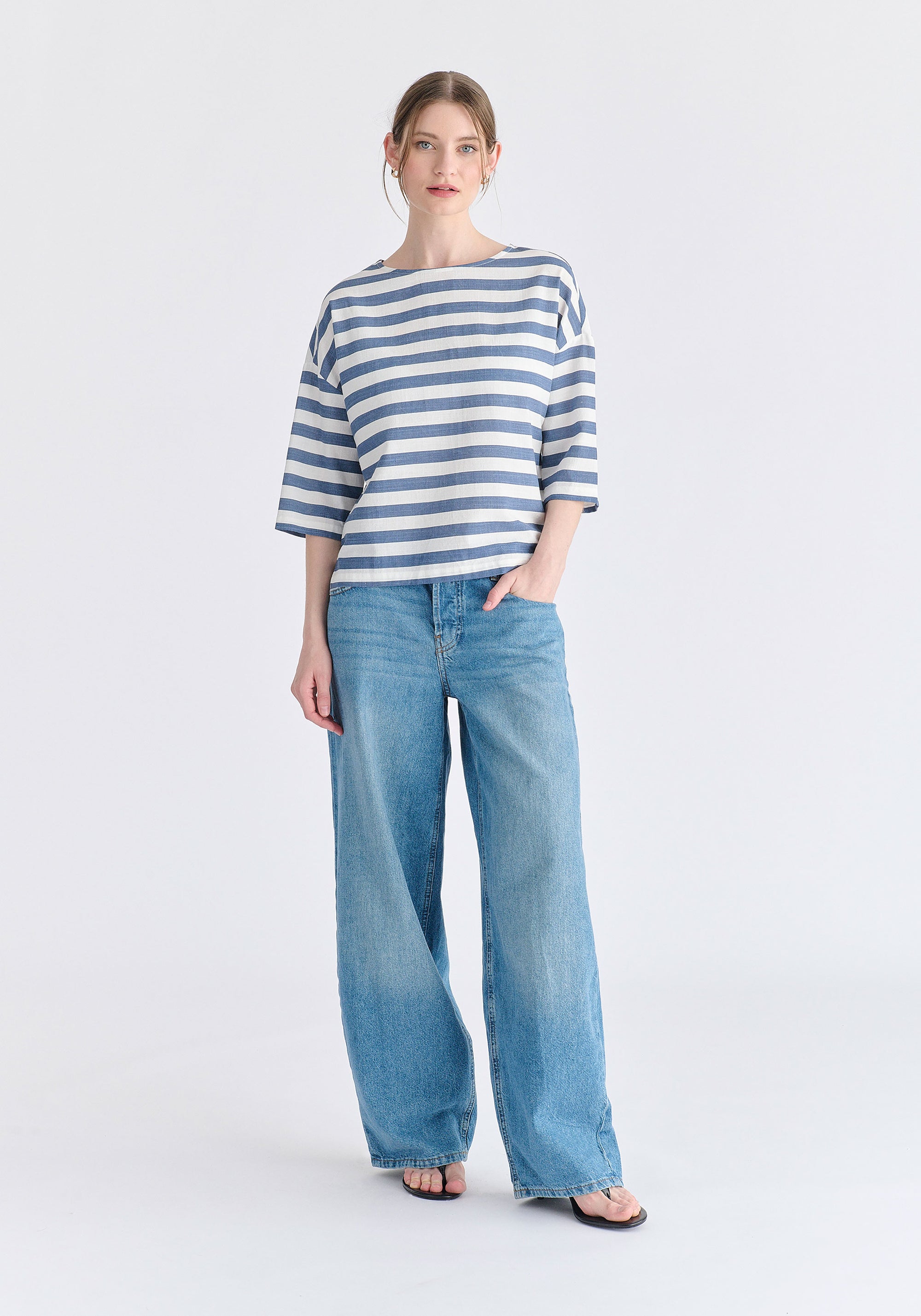Side Splits Detail Relaxed Top in Blue and White Front