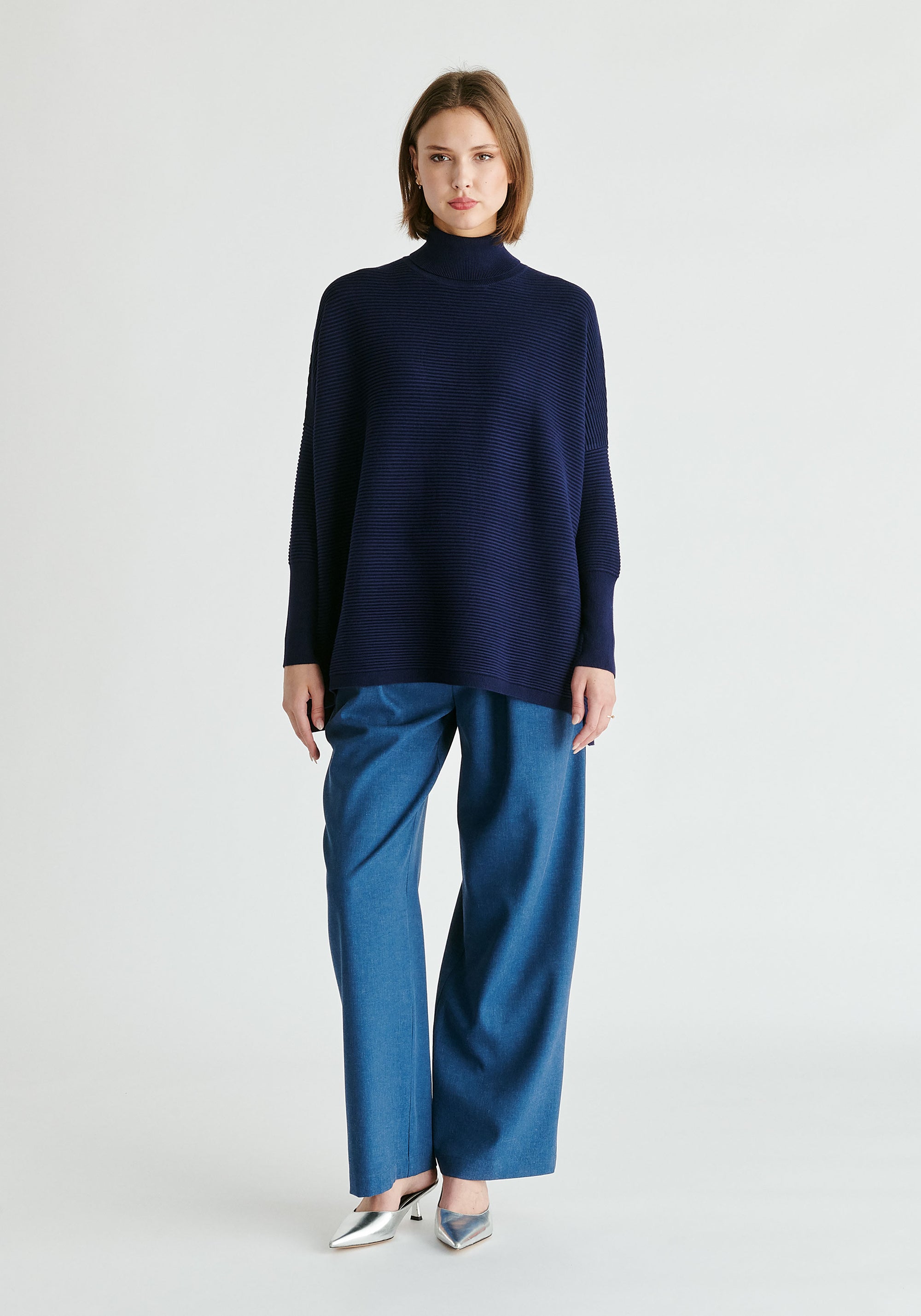 Paisie Turtleneck Ribbed Jumper in Navy