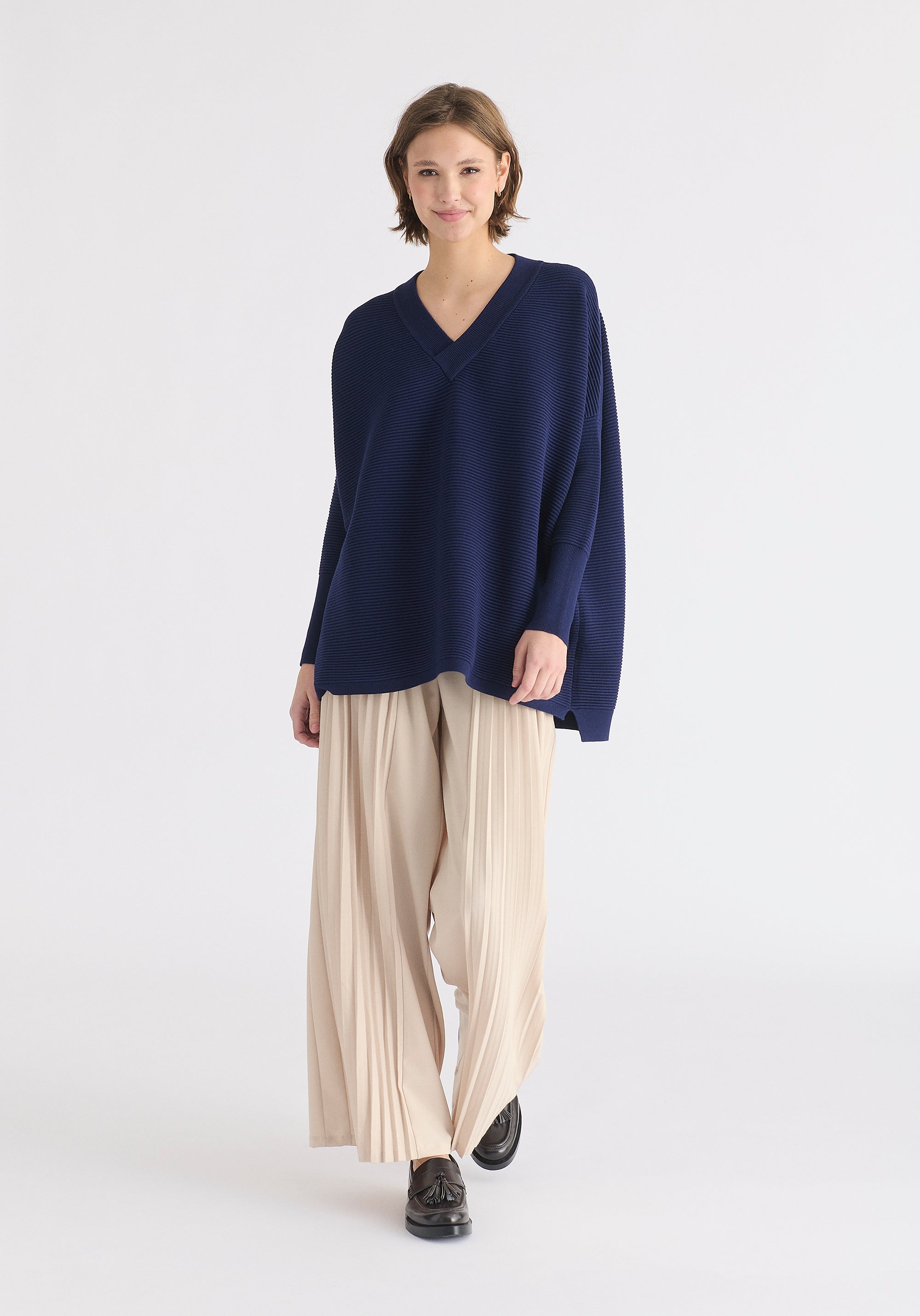 Paisie V-Neck Ribbed Jumper in Navy Front