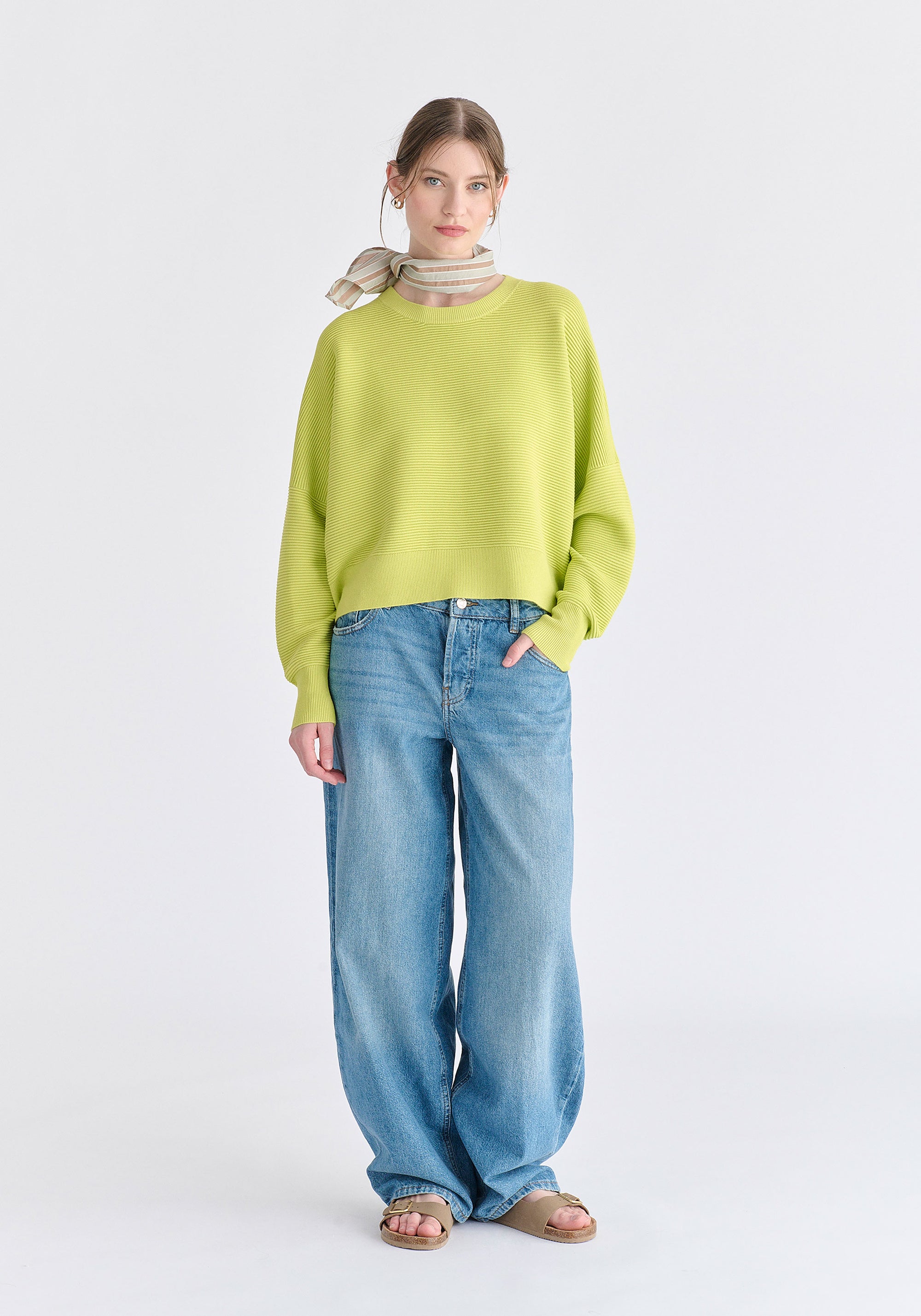 Cropped Ribbed Jumper in Lime Front