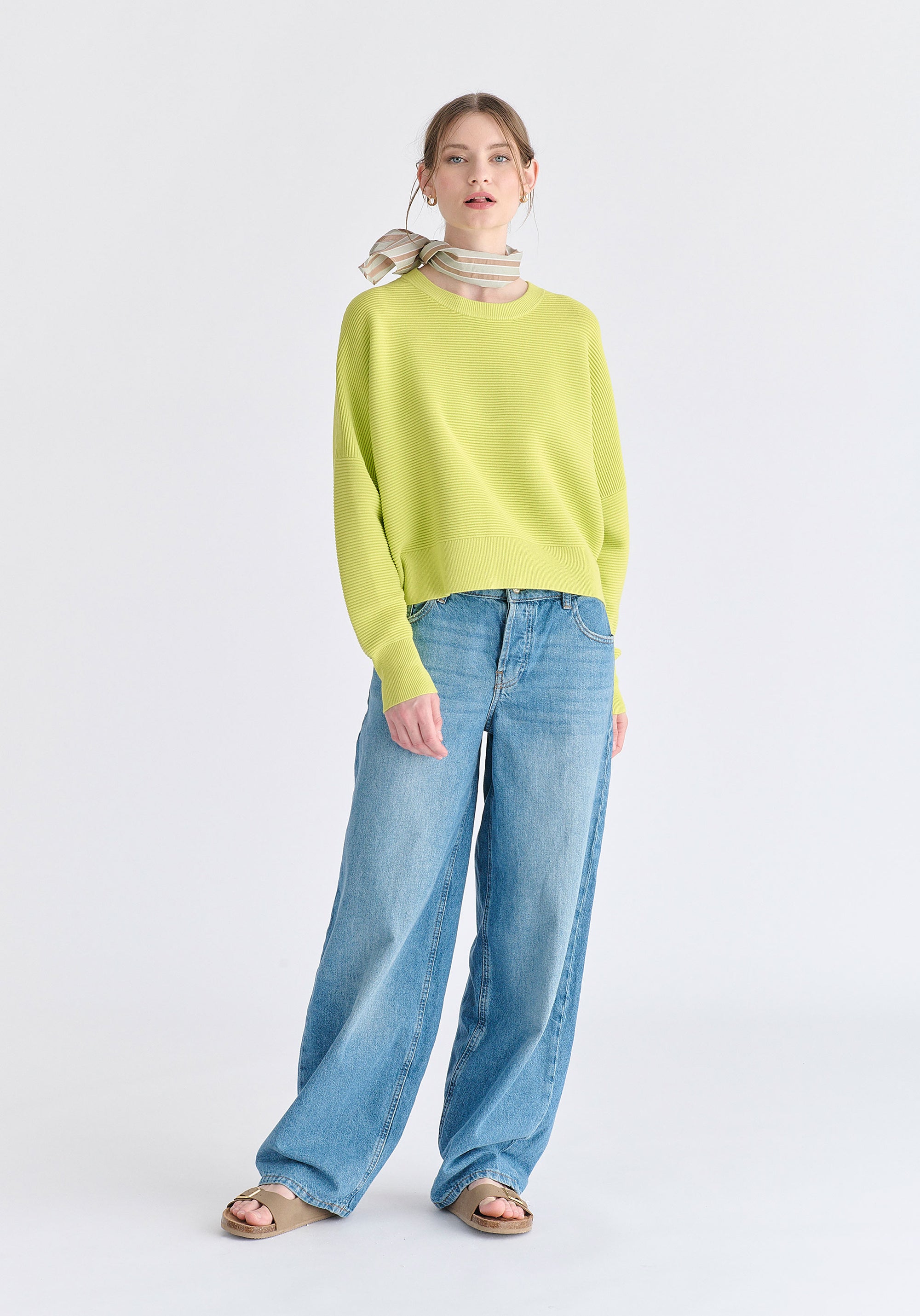Cropped Ribbed Jumper in Lime Front