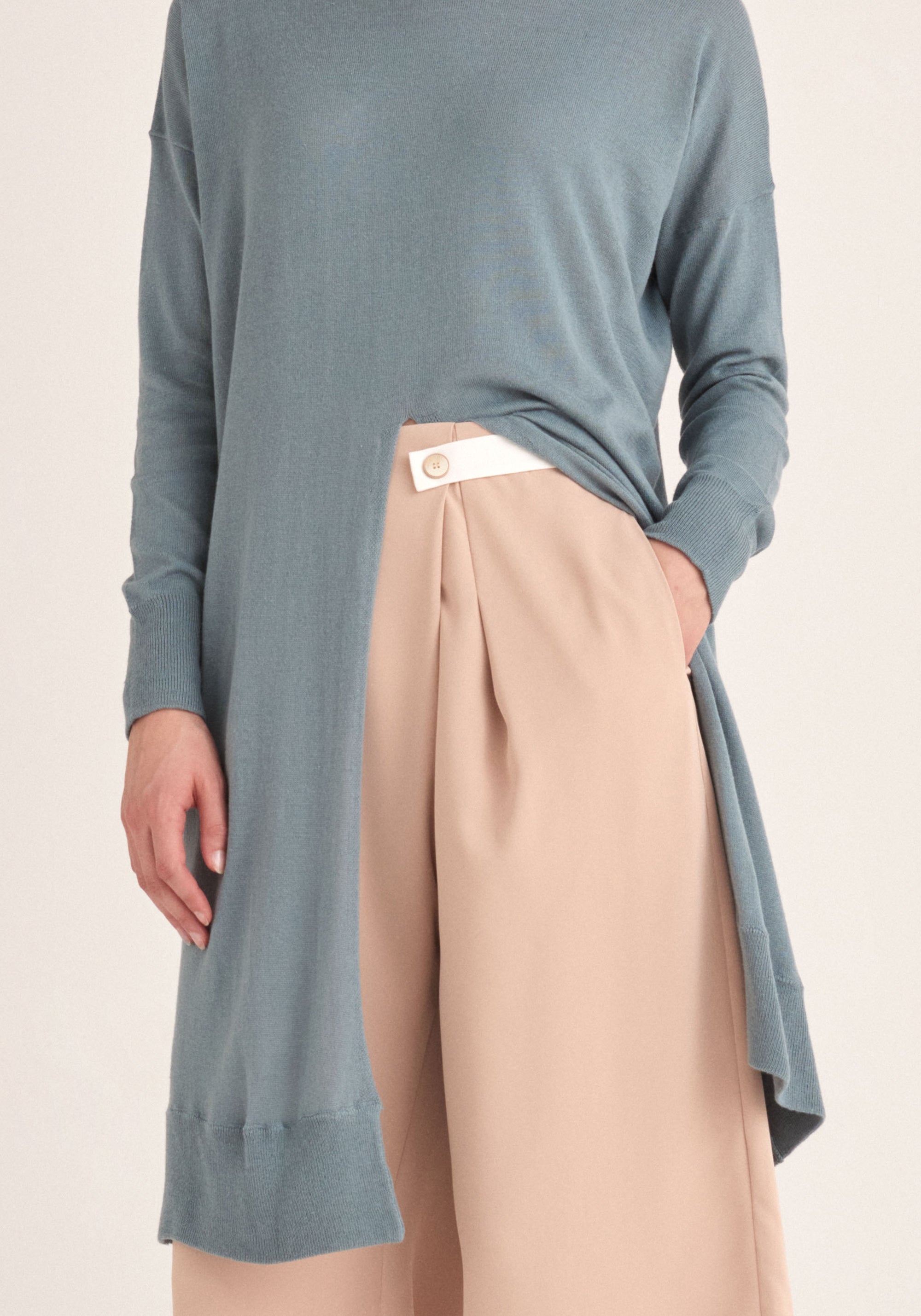 Paisie Knitted Split Top Tunic in Teal Close Up