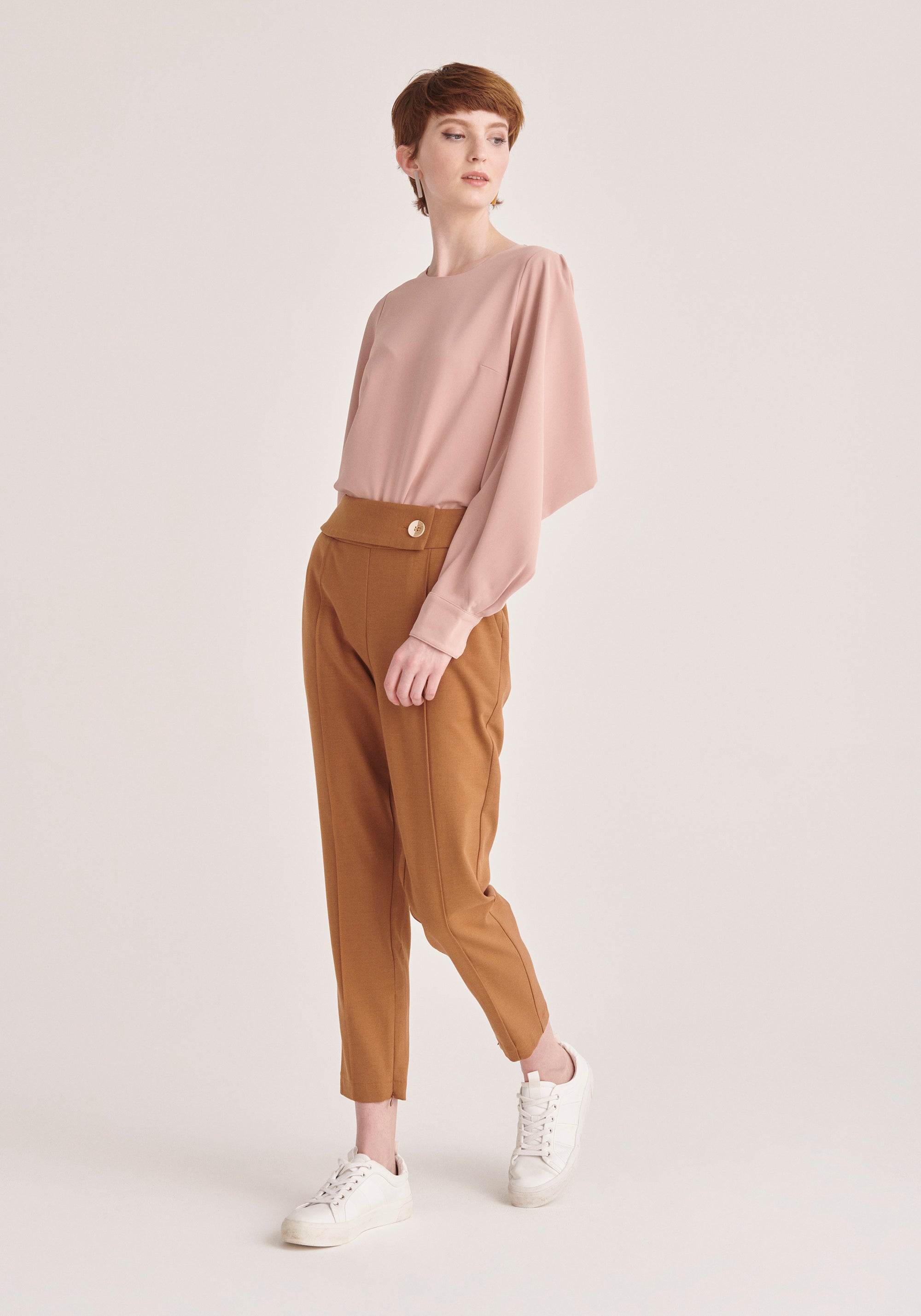 Paisie High Waist Slim Fit Trousers in Brown