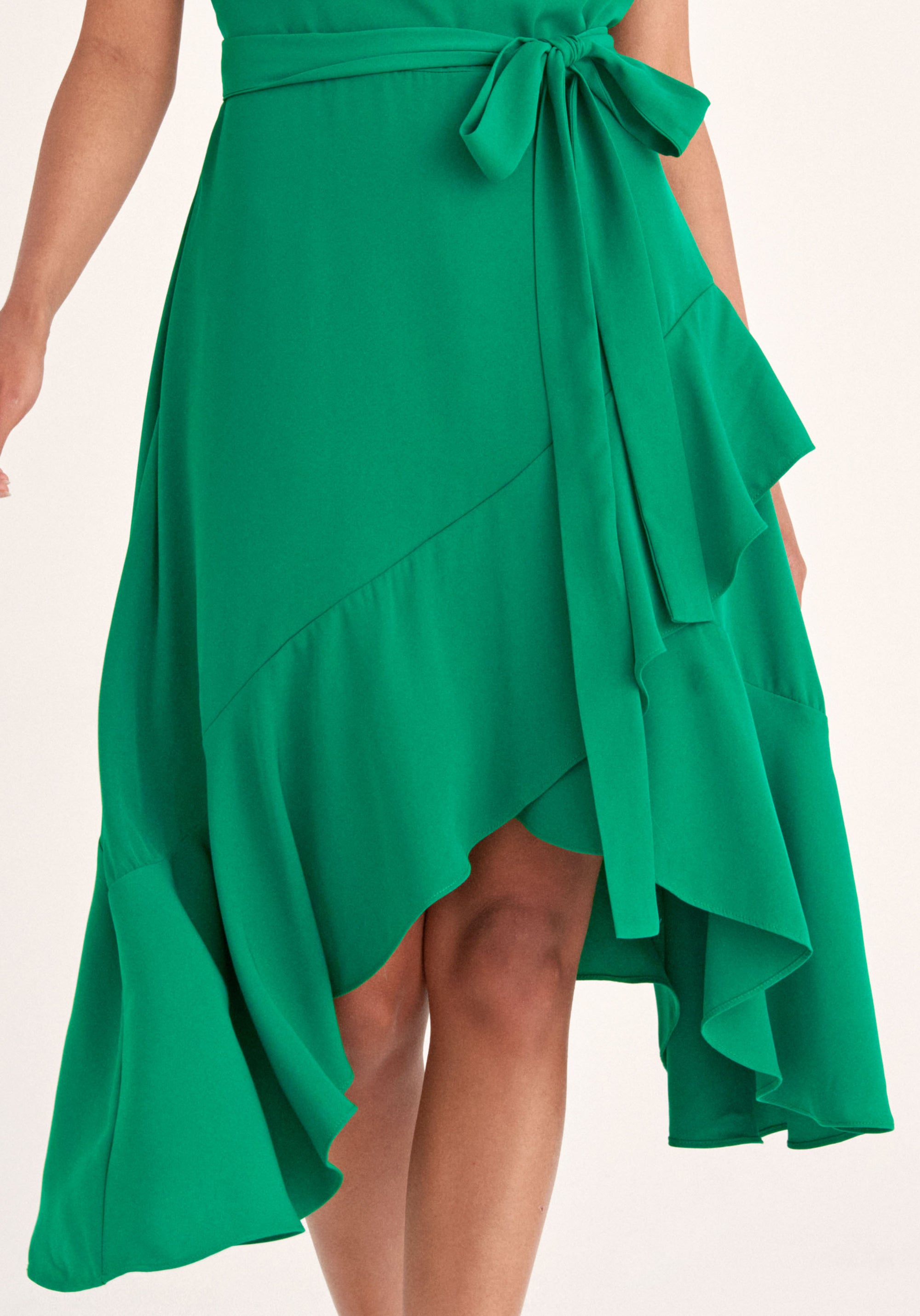  Paisie Belted Boat Neck Dress in Green Close Up