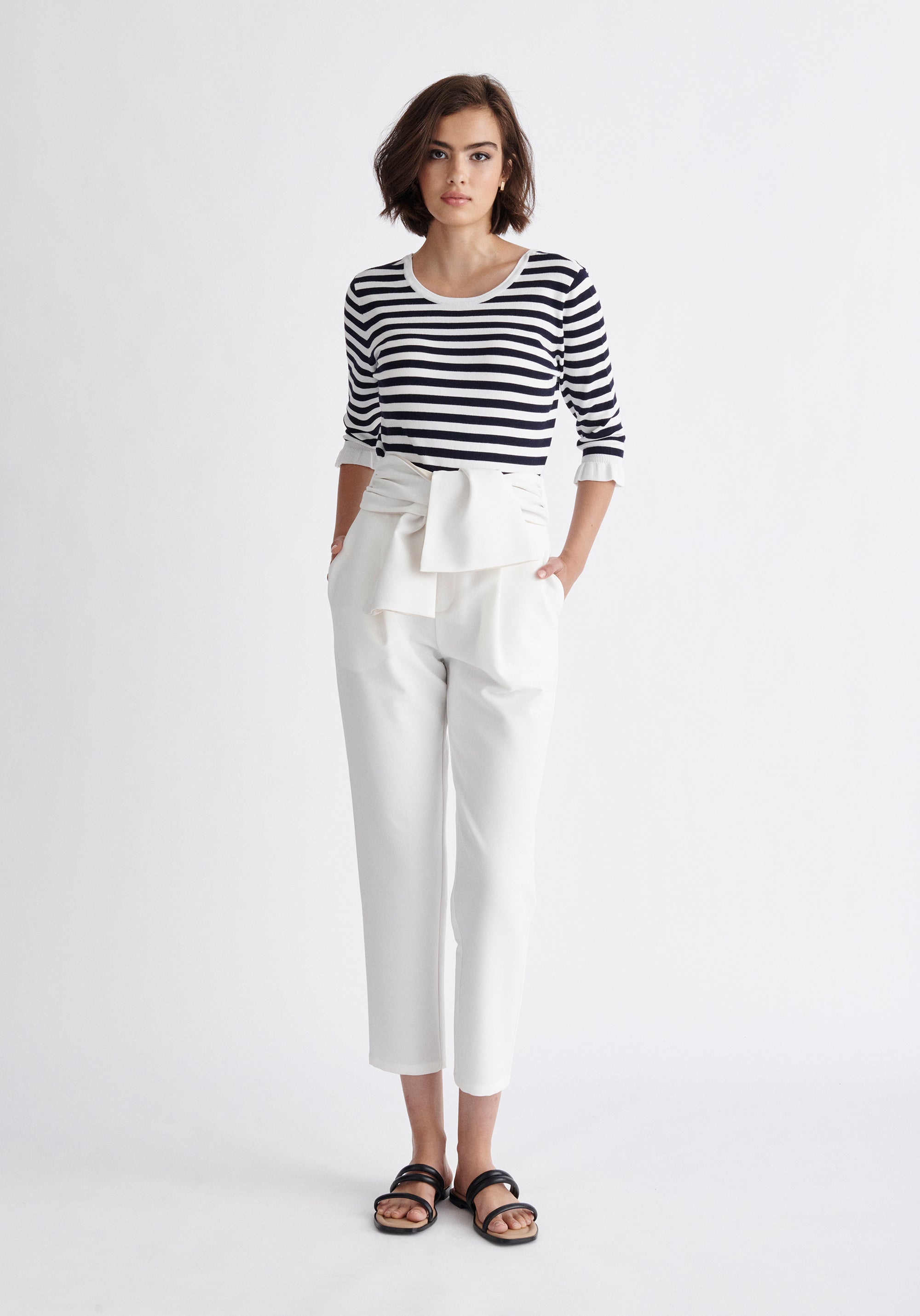 Paisie Waist Tie Peg Leg Trousers in White
